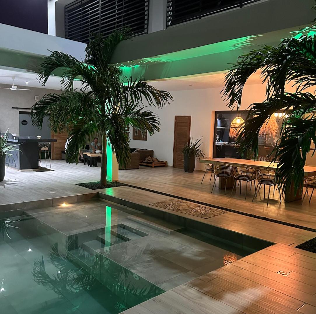 Côté jardin Ngaparou