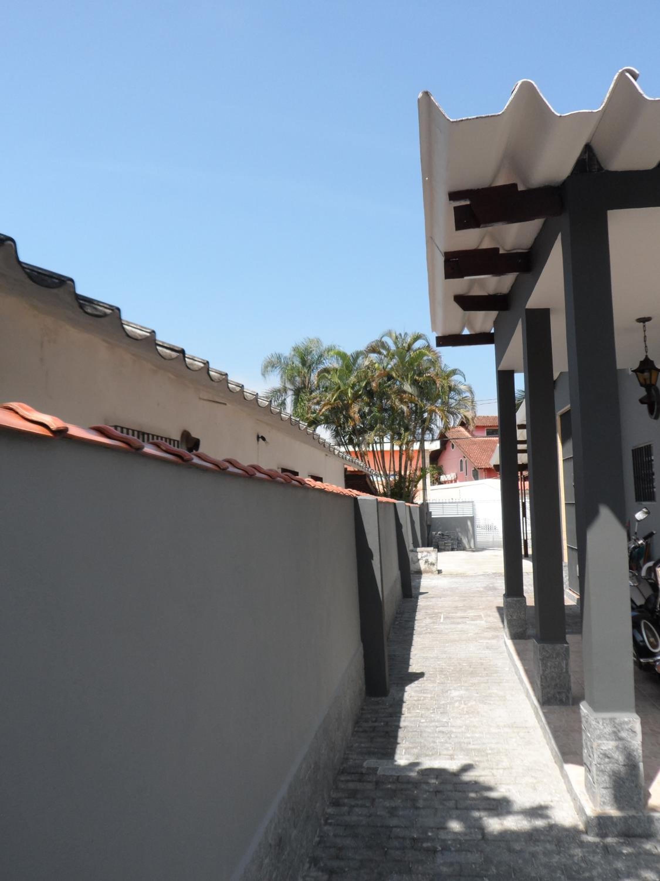 Casa Centro de Bertioga - SP terrea 300 metros da praia - Marcondes 05