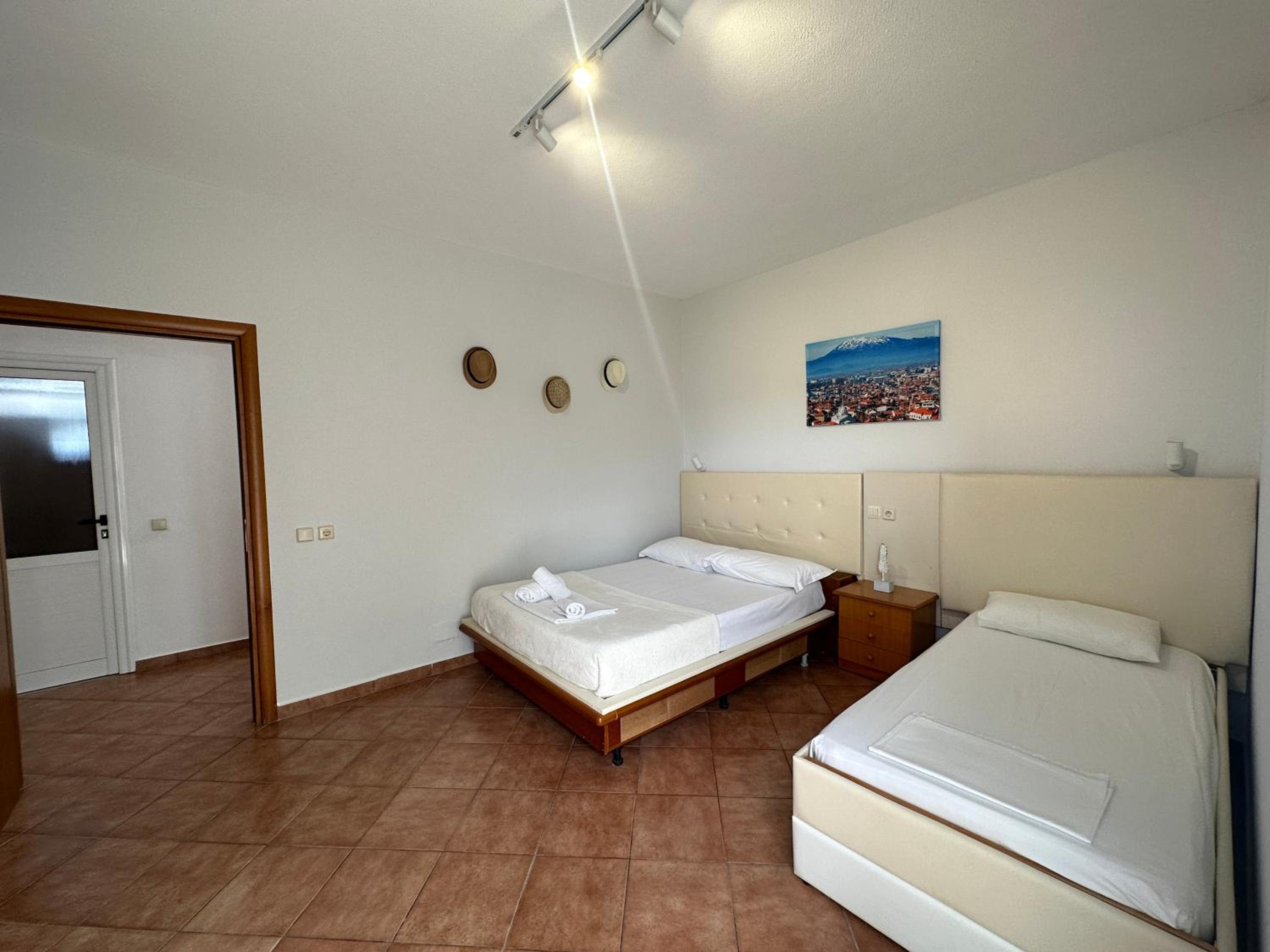 Anel Suites