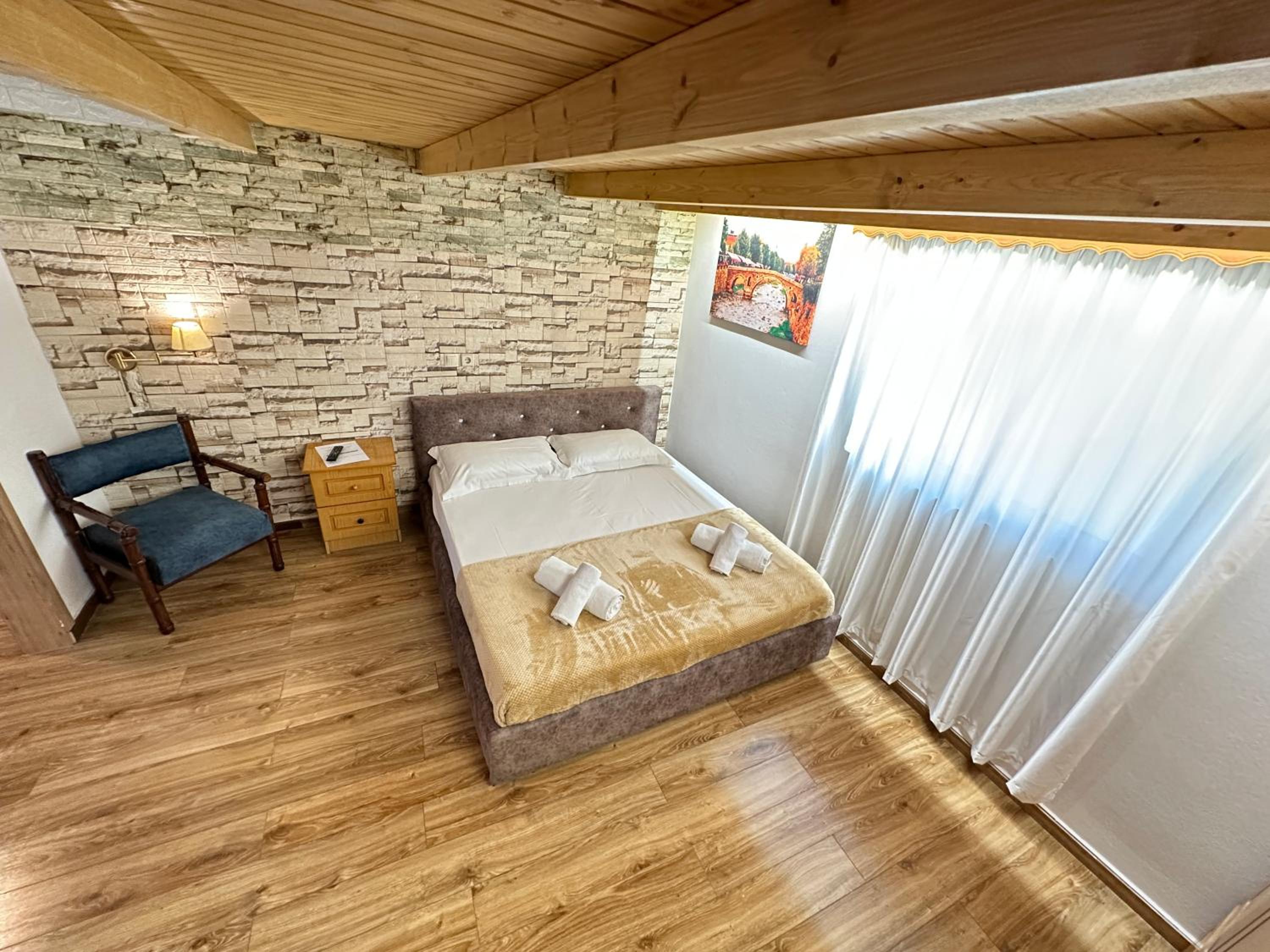 Anel Suites