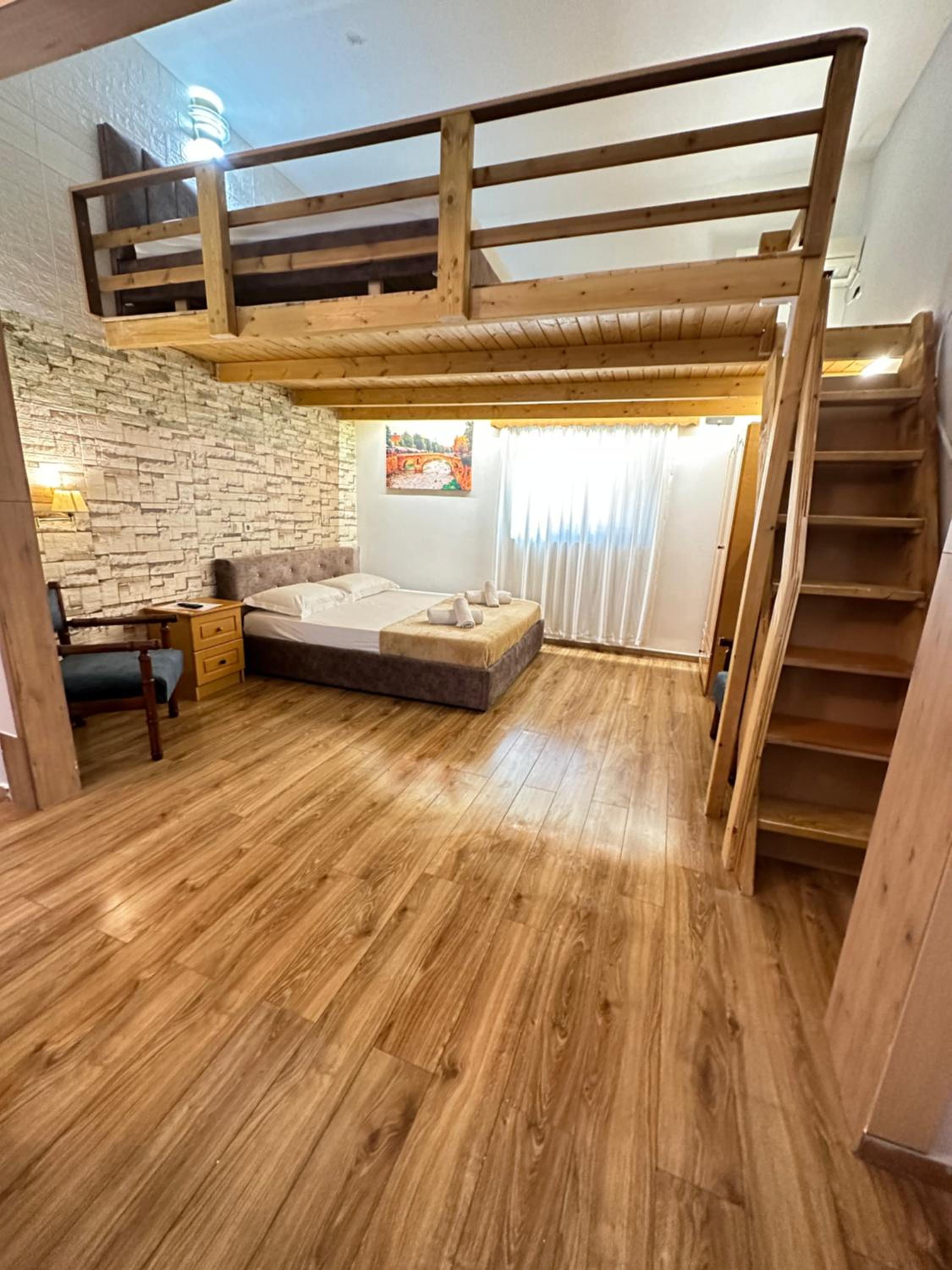 Anel Suites