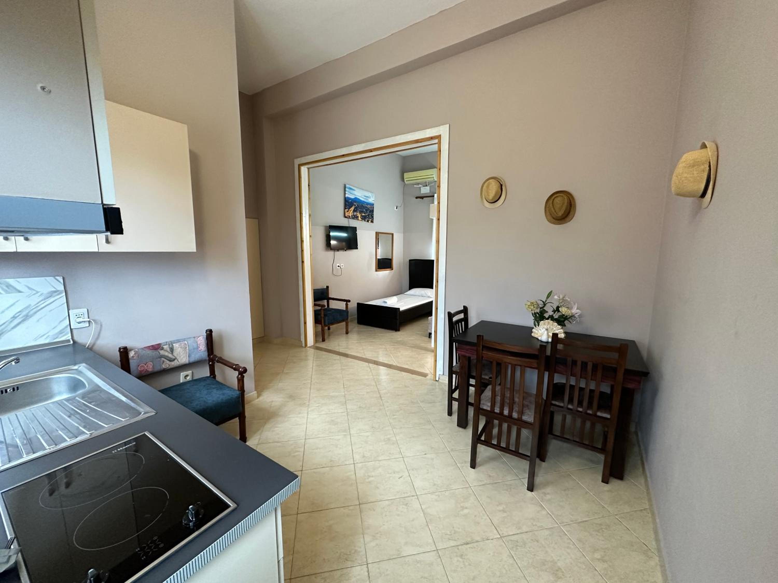 Anel Suites