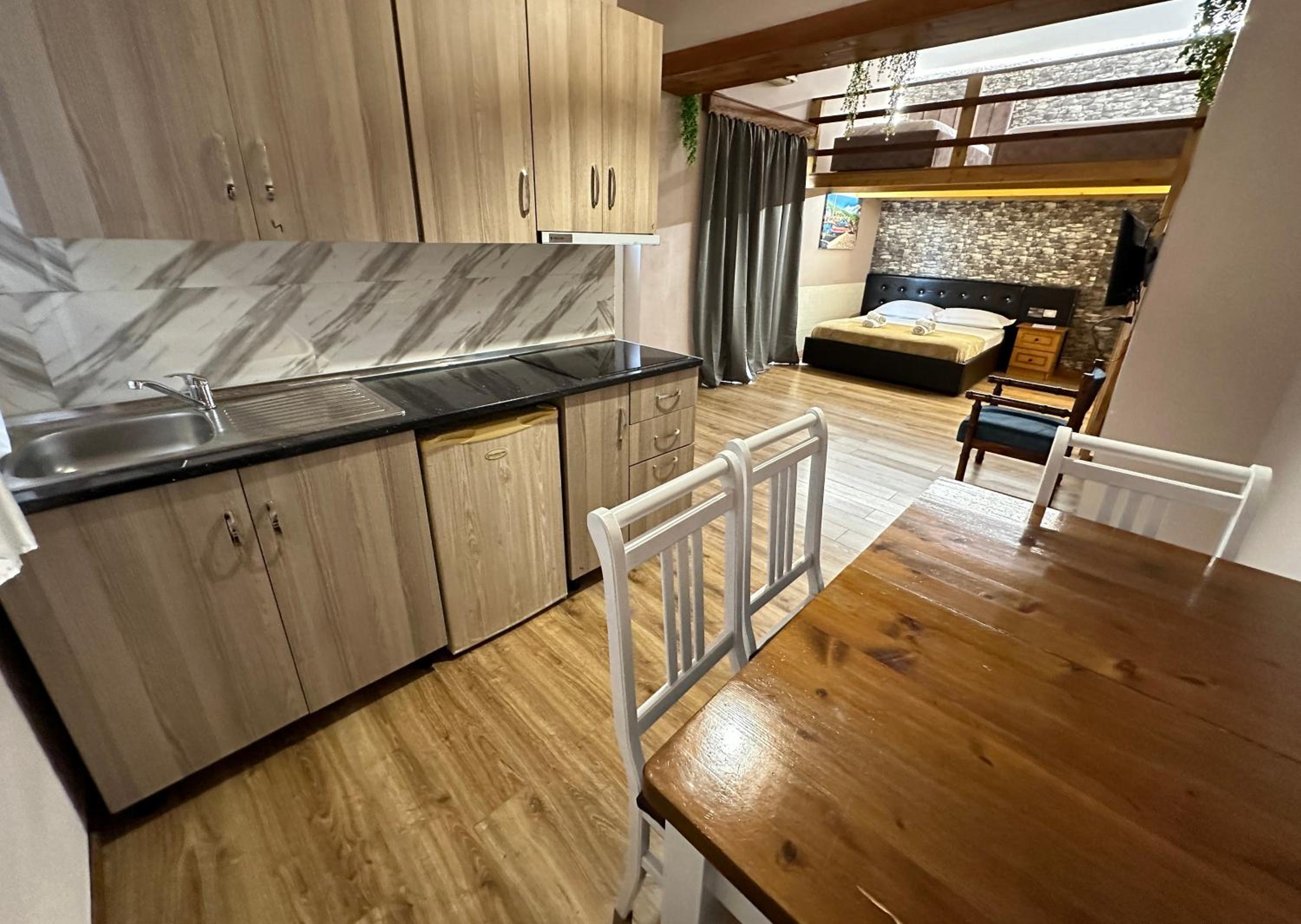 Anel Suites