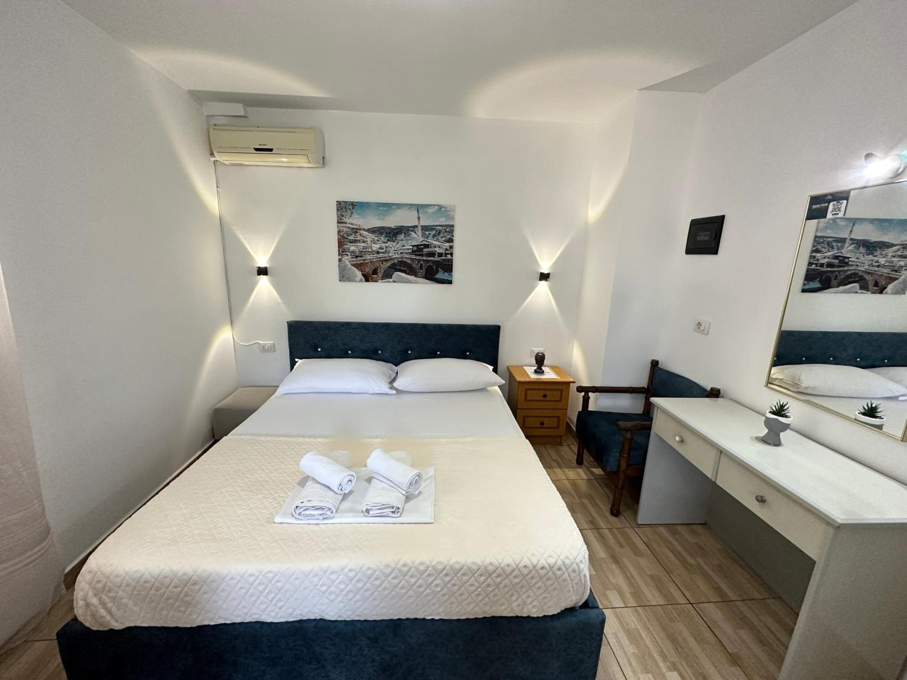 Anel Suites