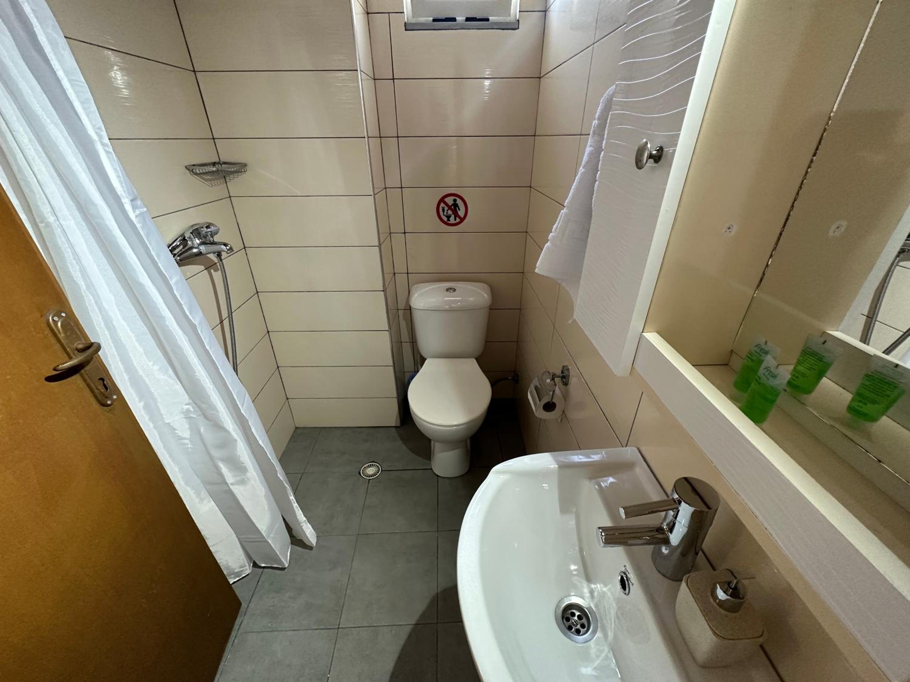 Anel Suites