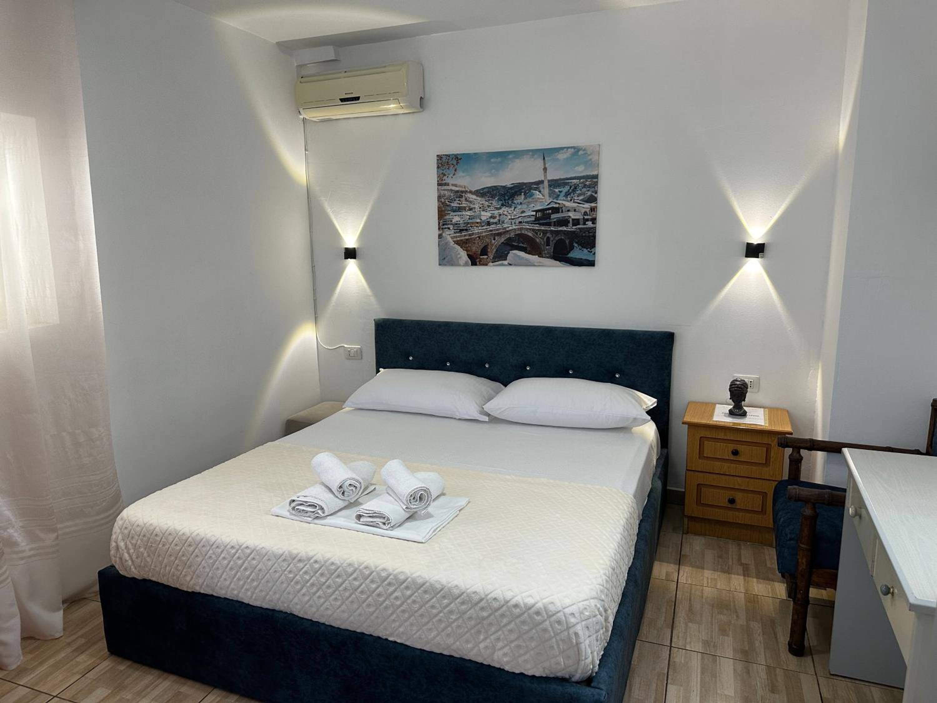Anel Suites