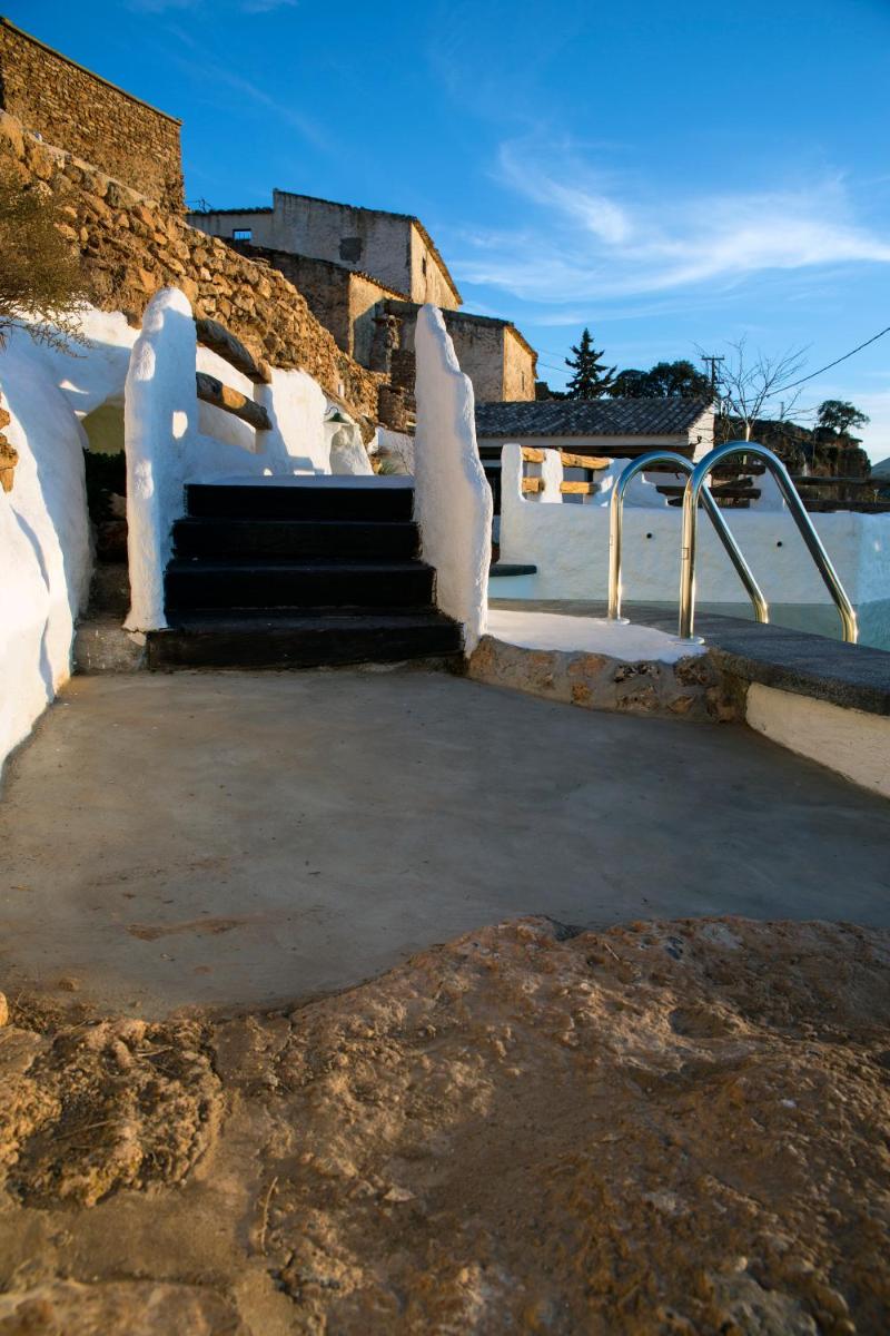 outdoor BBQ area