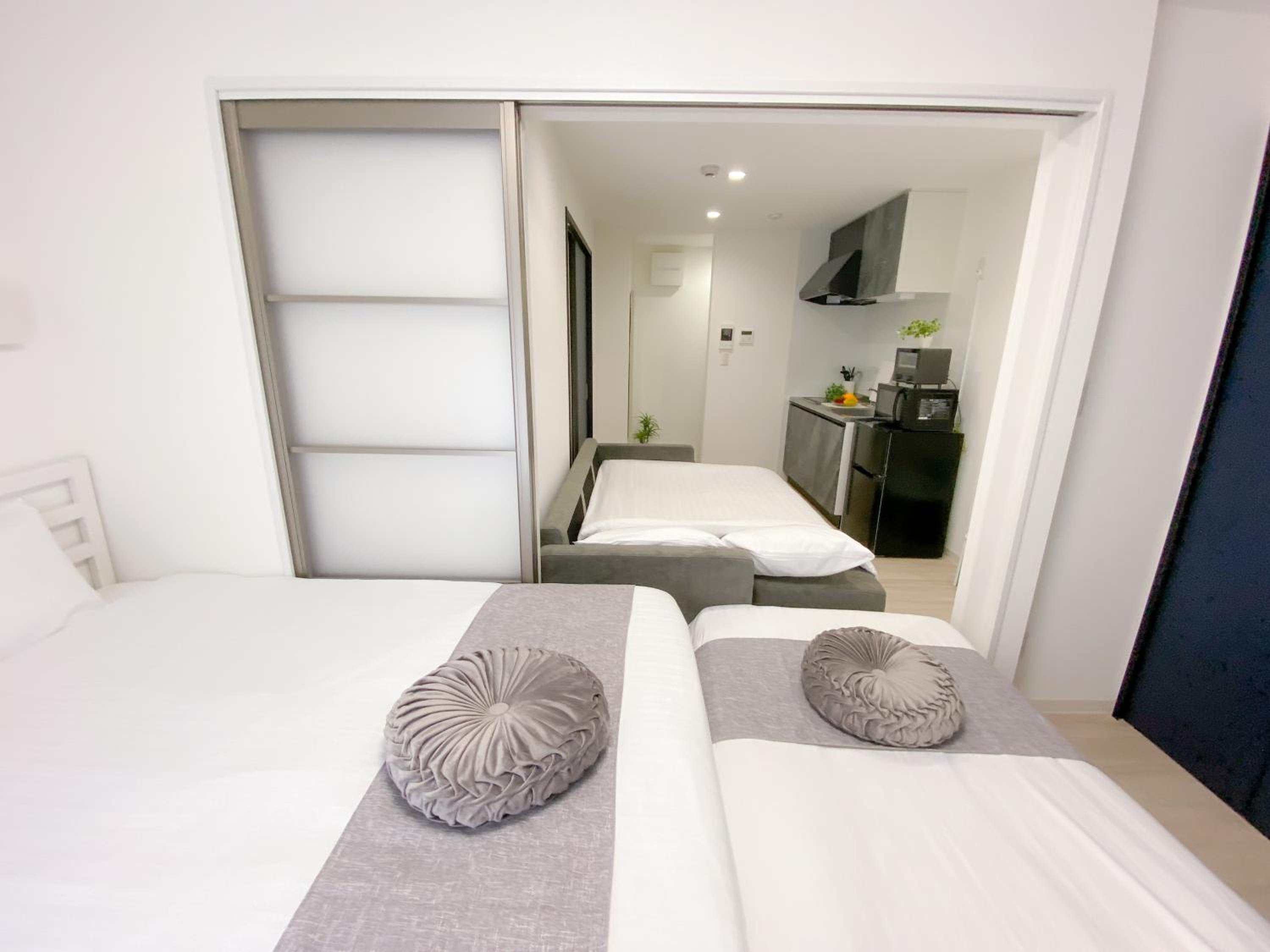 Residential Hotel Glitter USJまで1駅5分