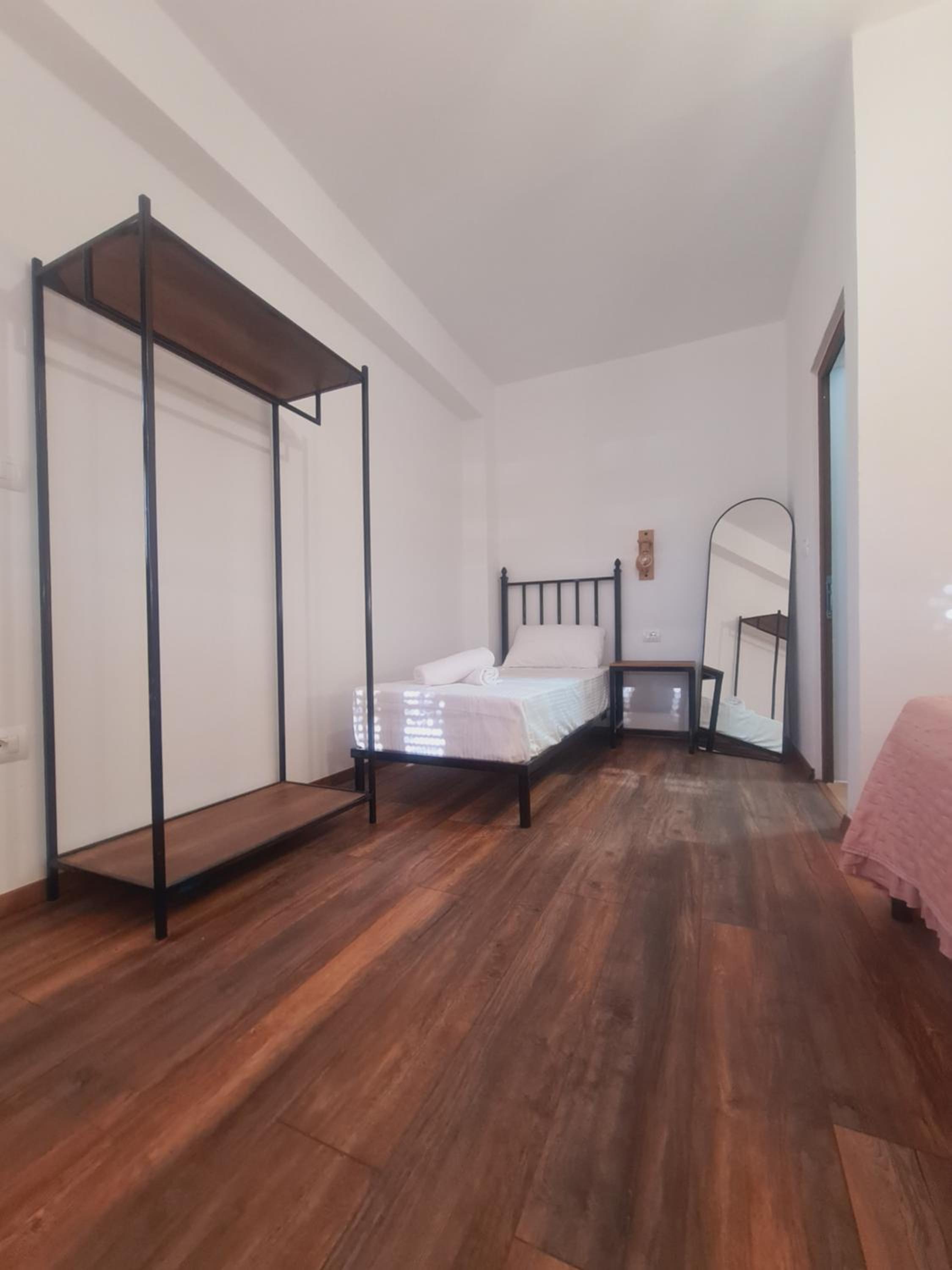 Memo's GUEST house