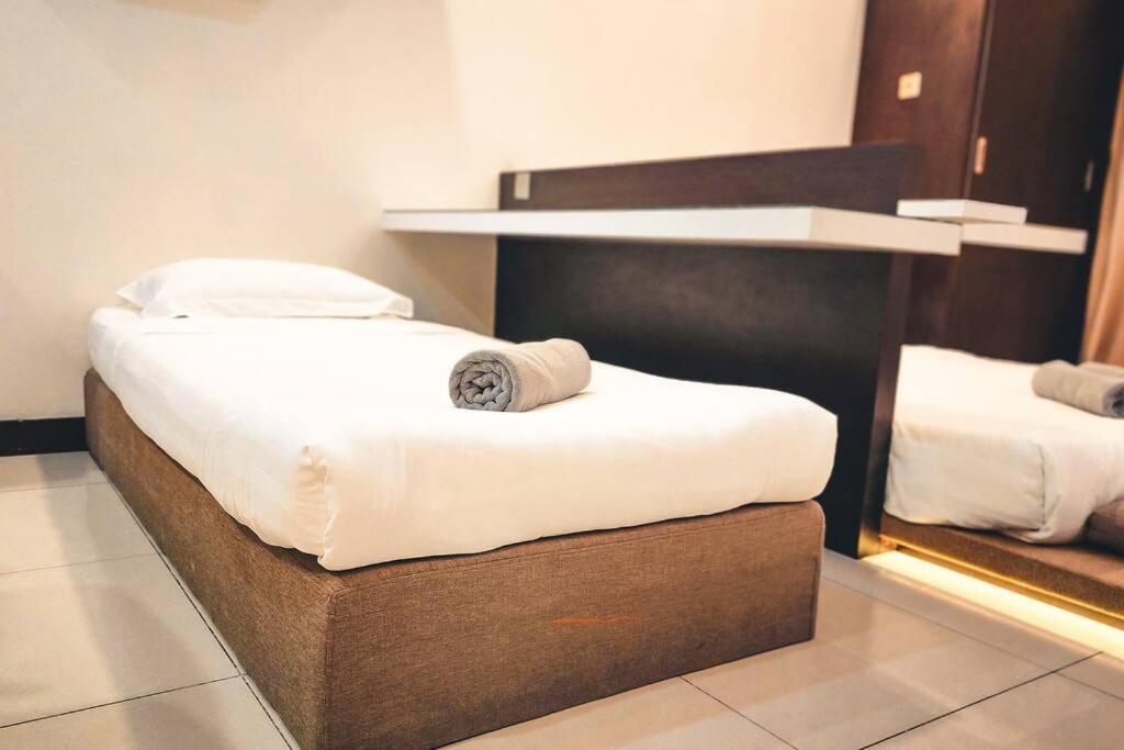 7TeenHomes 2 Beds The Loft Imago photo 3