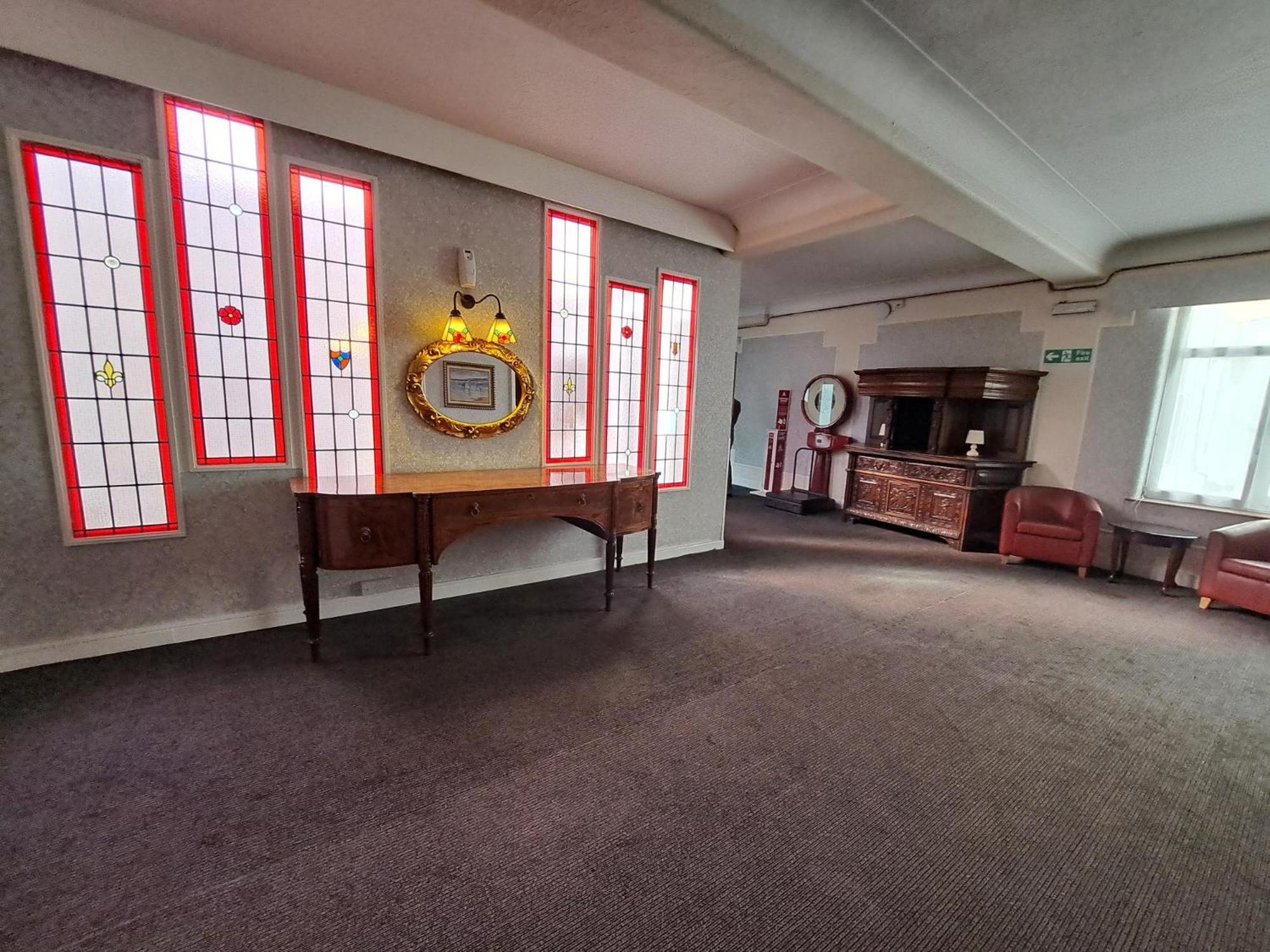 Southport Vacations - Scarisbrick Hotel - Property Image 3