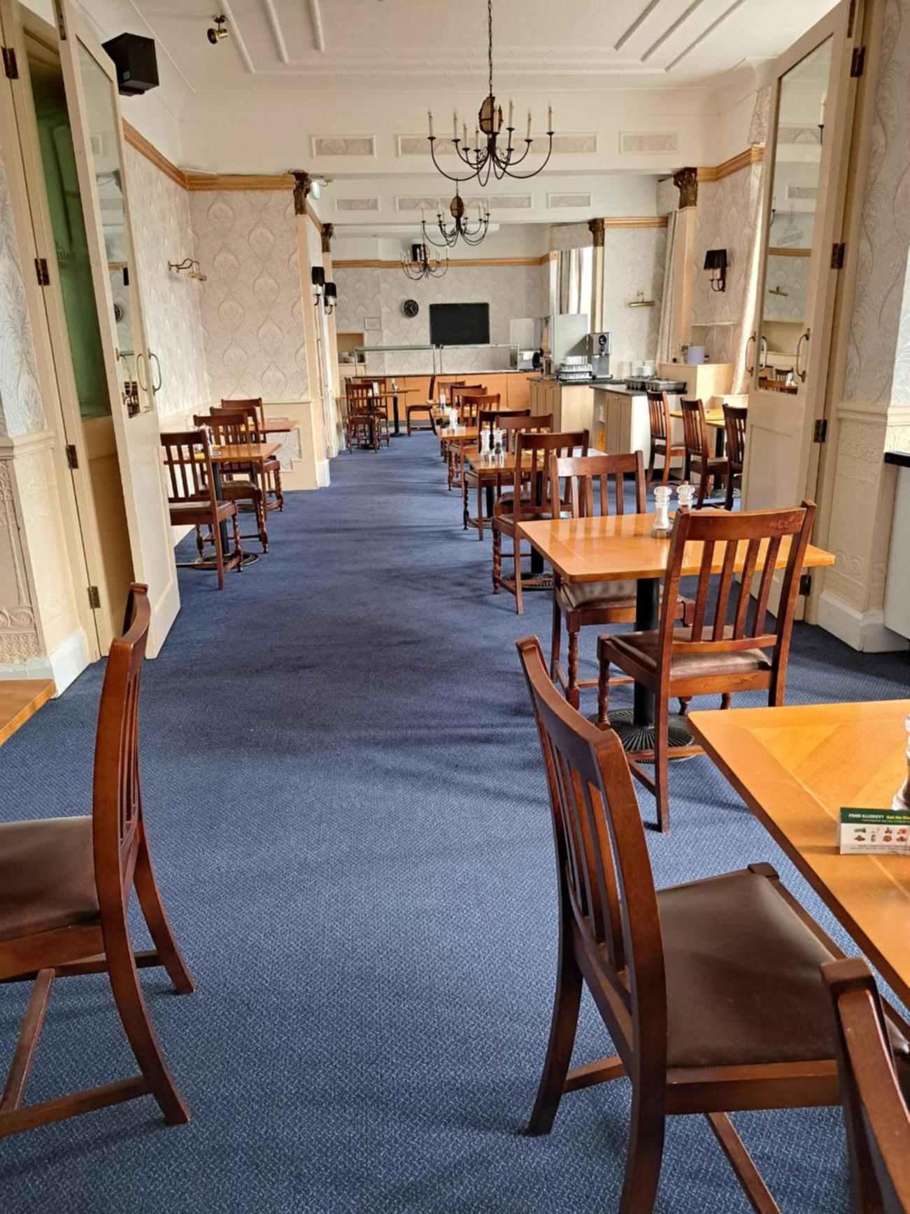 Southport Vacations - Scarisbrick Hotel - Property Image 5
