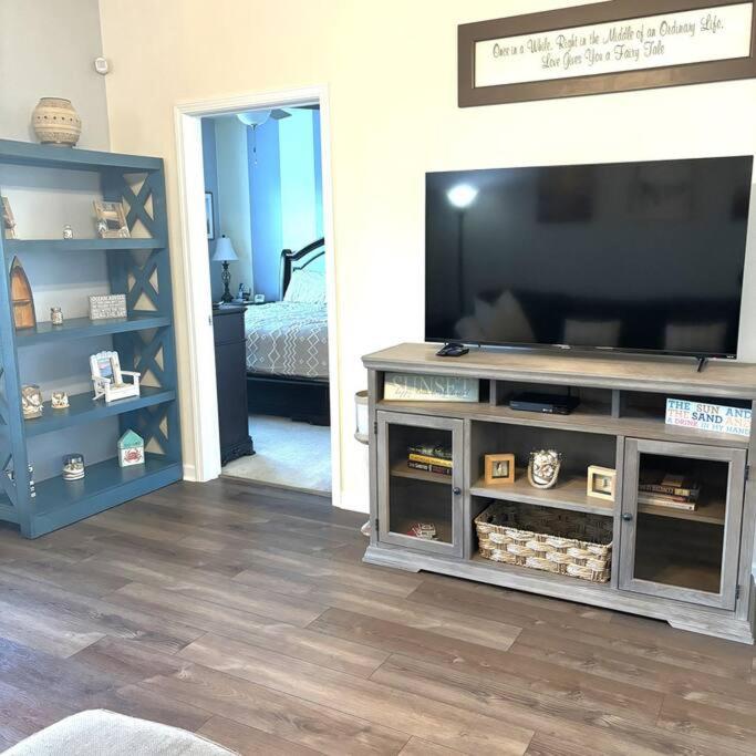 Barefoot Bungalow