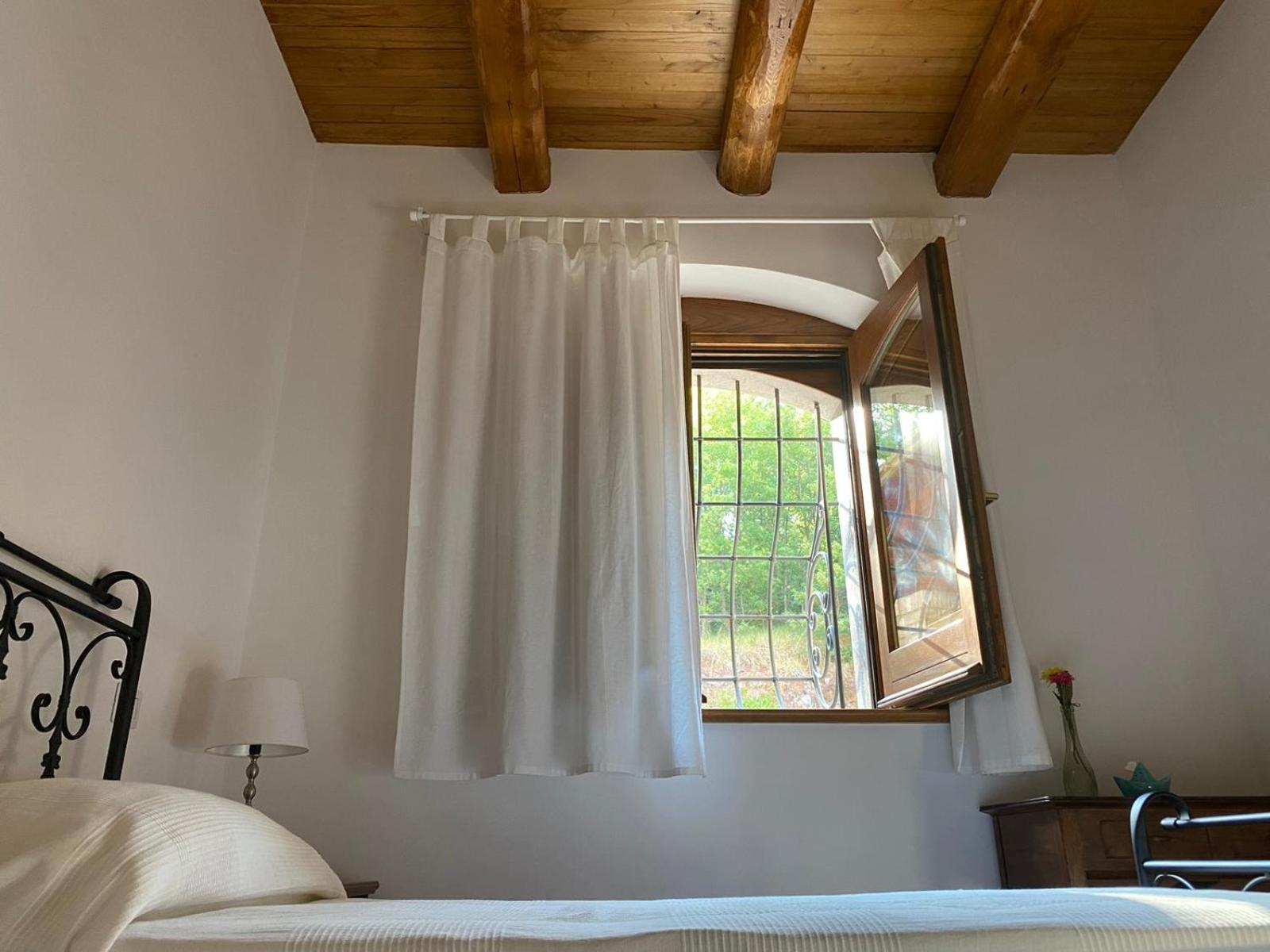 Le Conche country house view 5