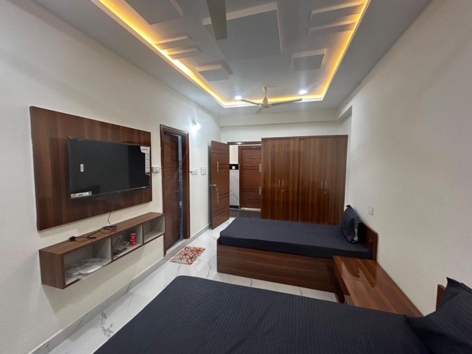 Alcove Coliving Premium stay for men and women view 5