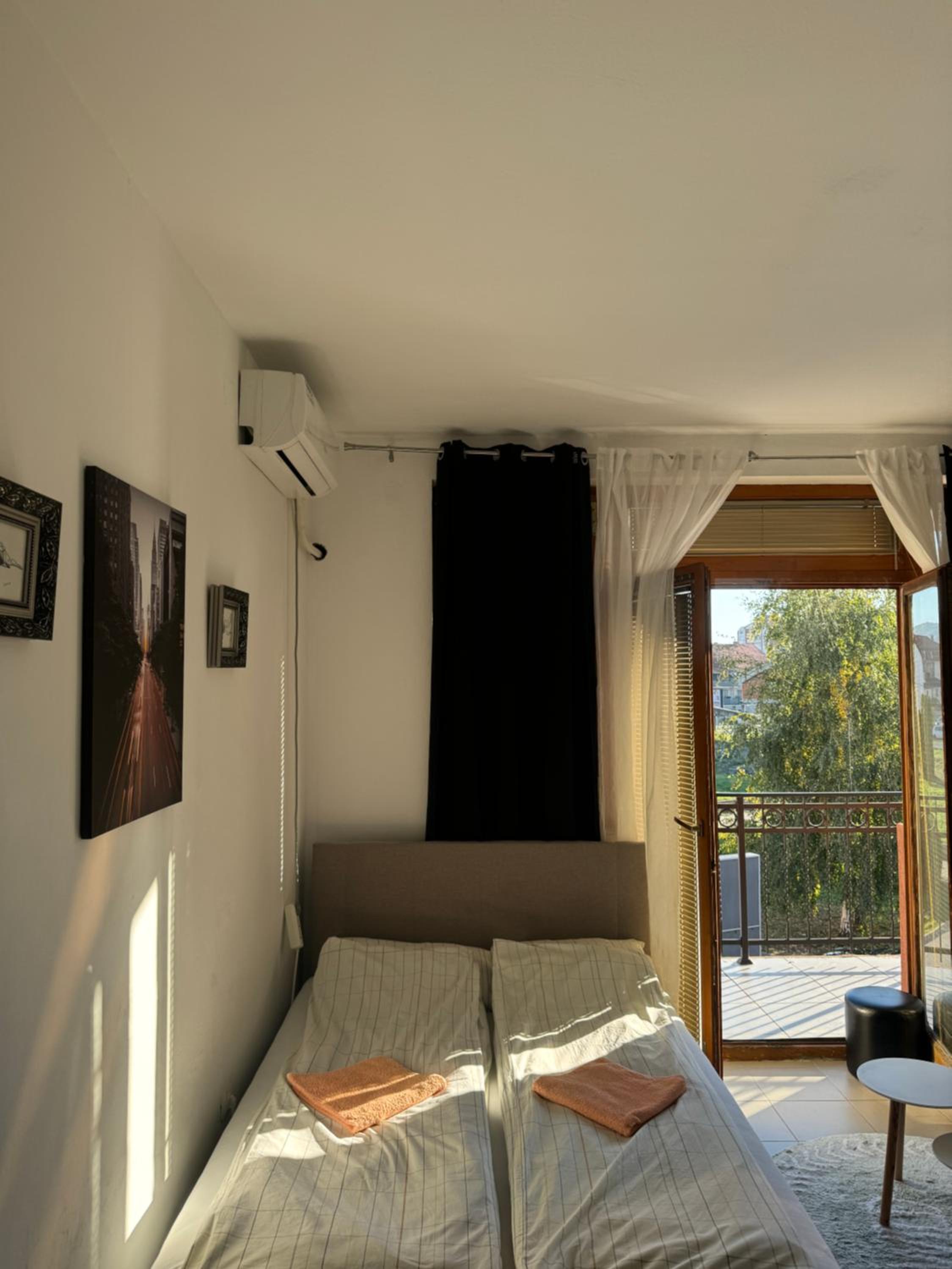 Sofi IV view 4