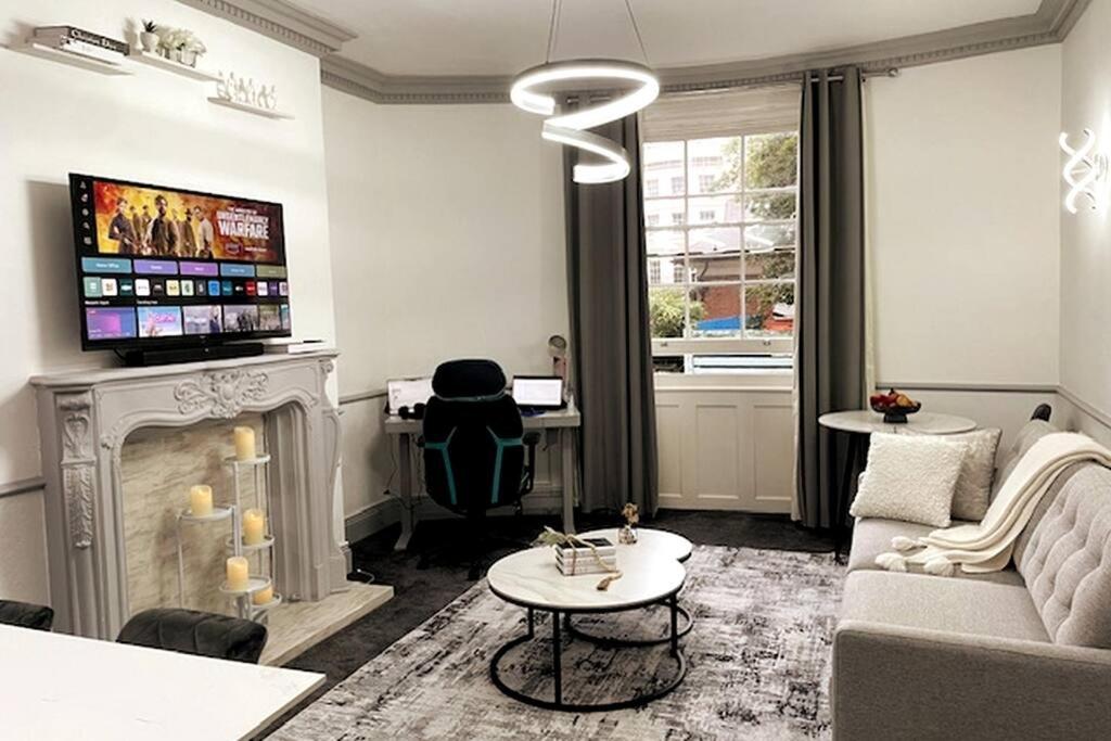Modern & Central 1 bedroom for 4 guests in Brighton