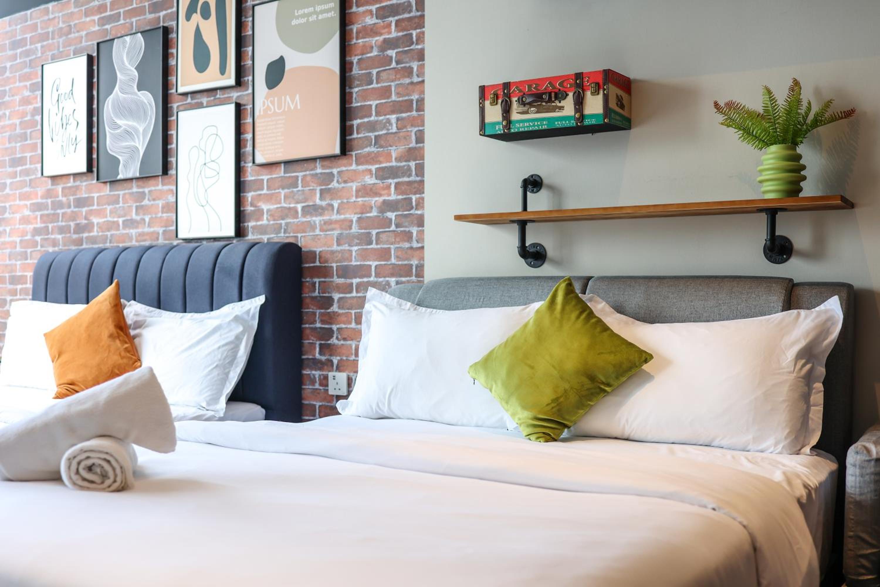 Scarletz Suites KLCC by GB