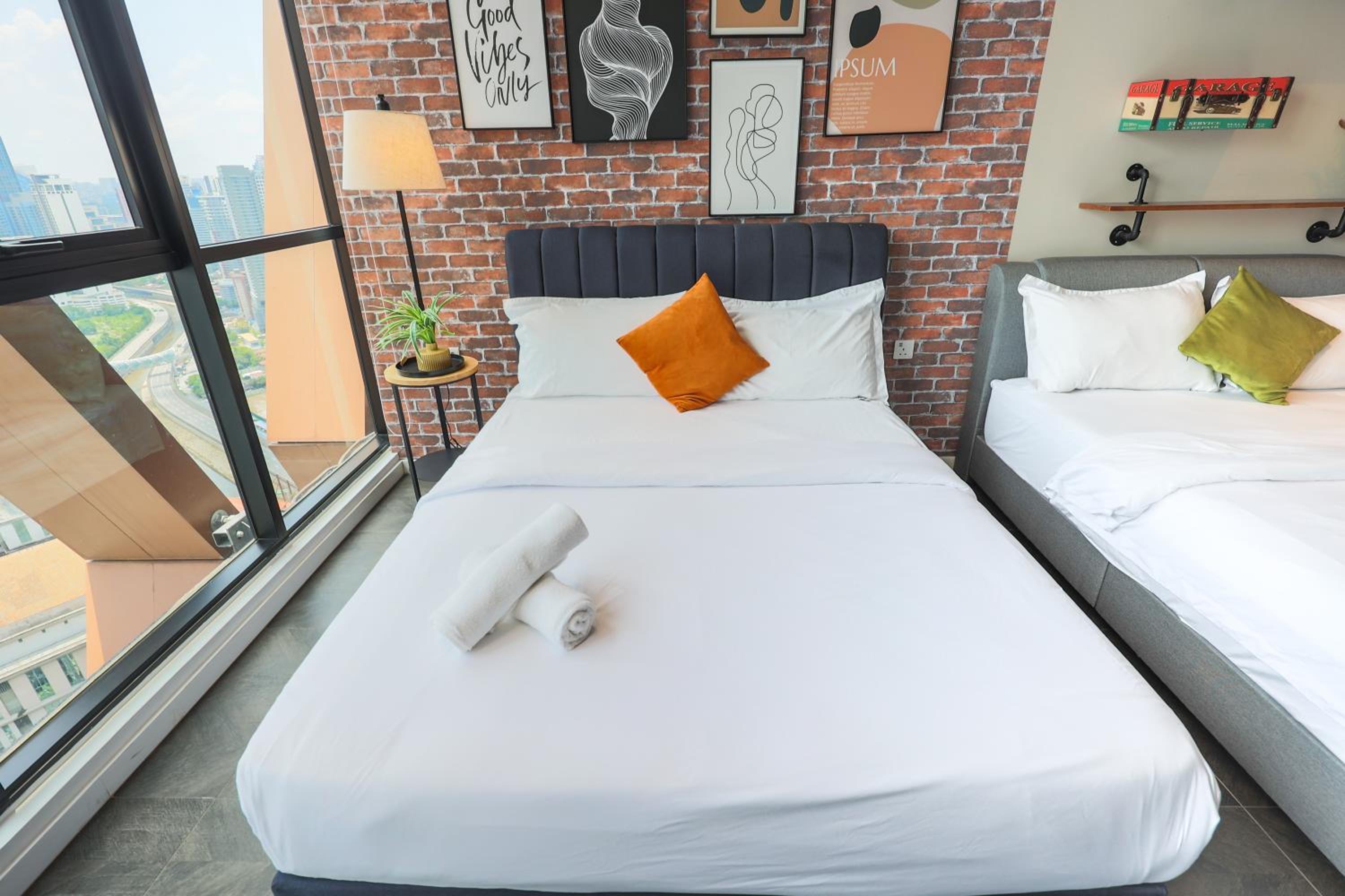 Scarletz Suites KLCC by GB