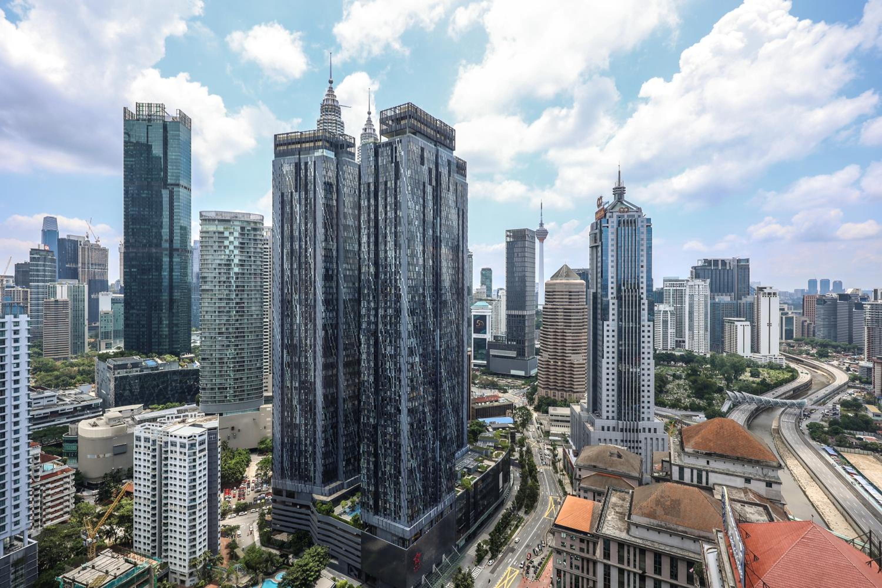 Scarletz Suites KLCC by GB
