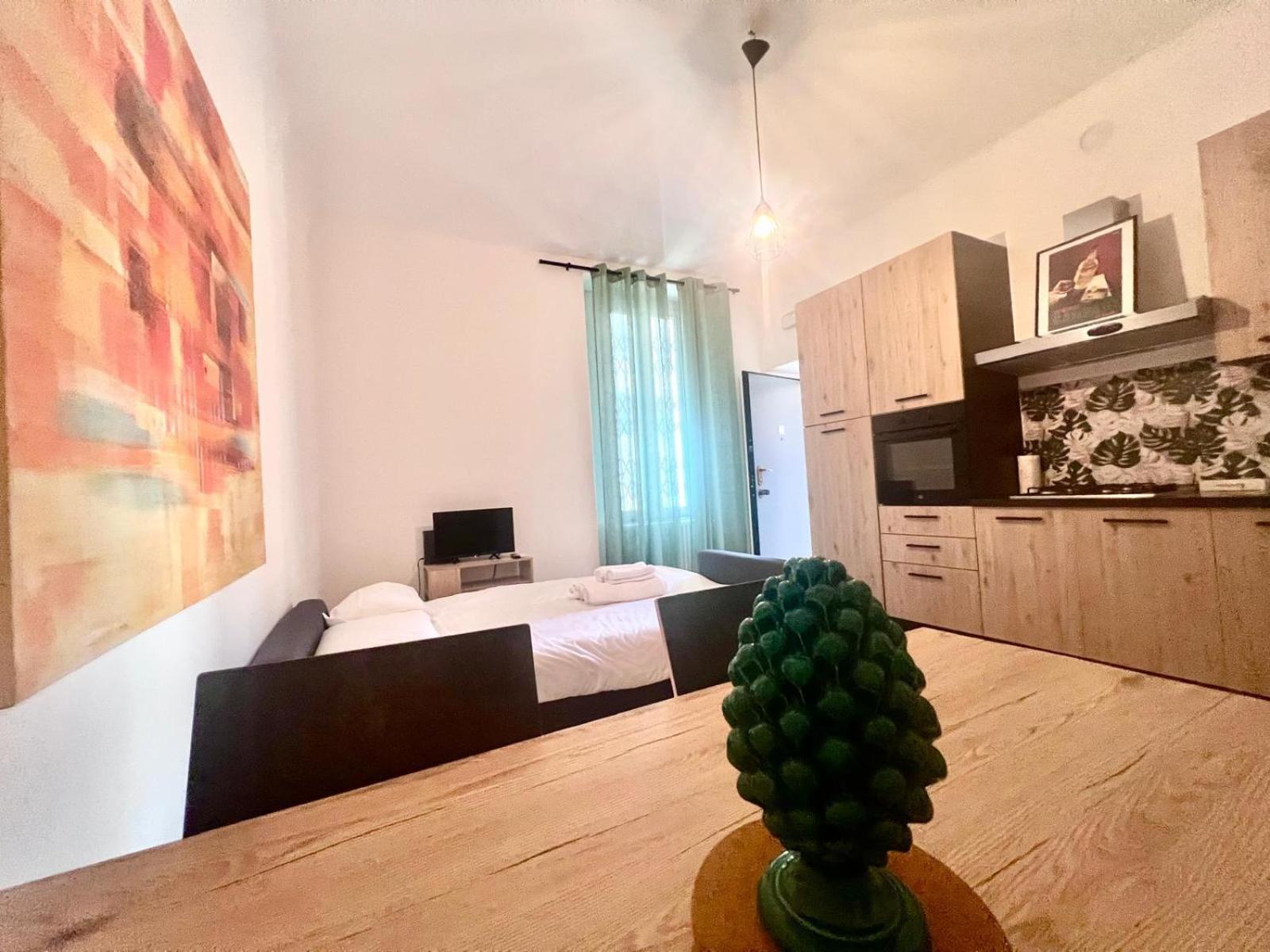 Kibilù - Via Valtellina - Quartiere Isola - Stazione Garibaldi - Monumentale - vicinanze Brera