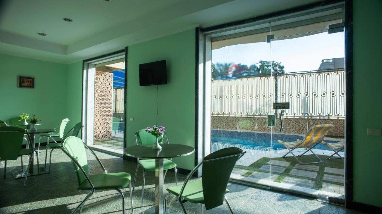 Luxury Boutique Double Room 10
