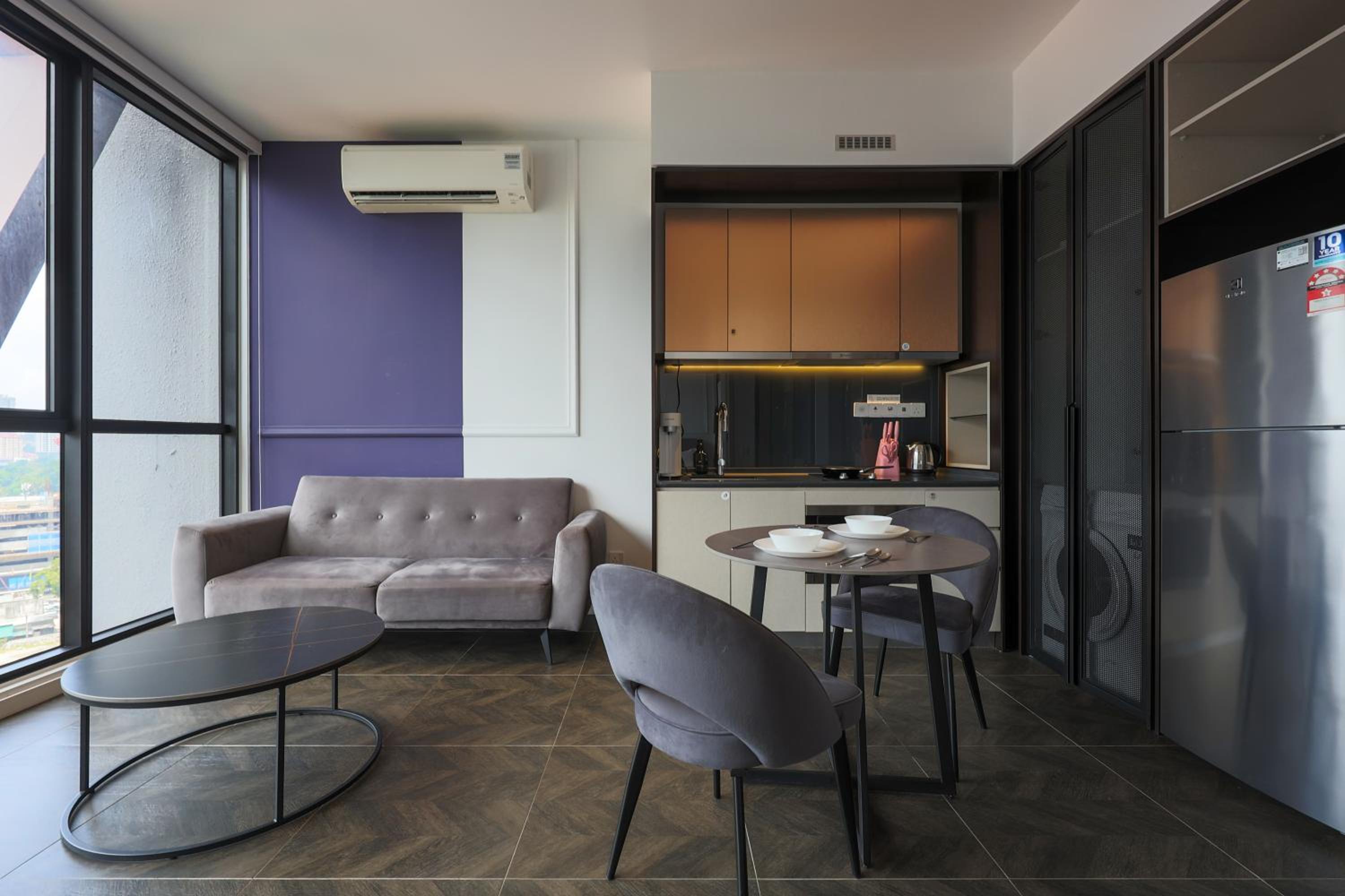 Scarletz Suites KLCC by GB