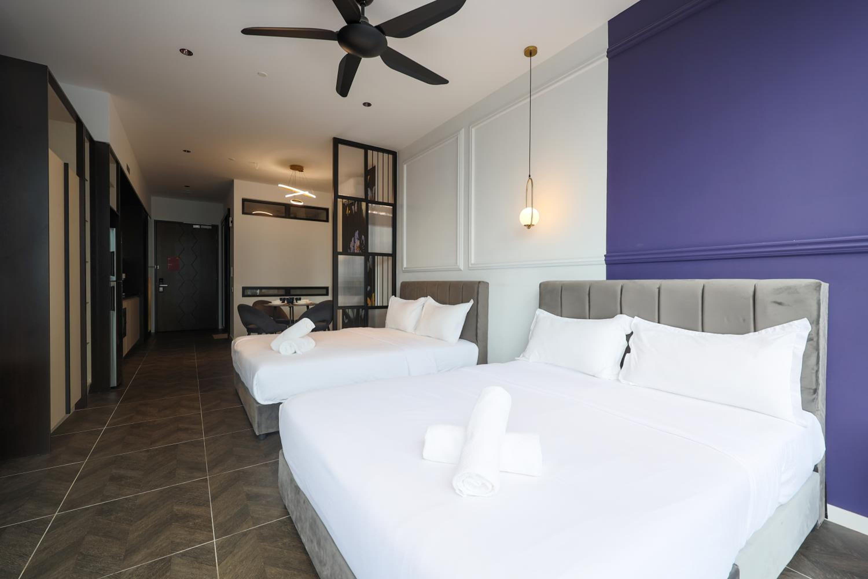 Scarletz Suites KLCC by GB