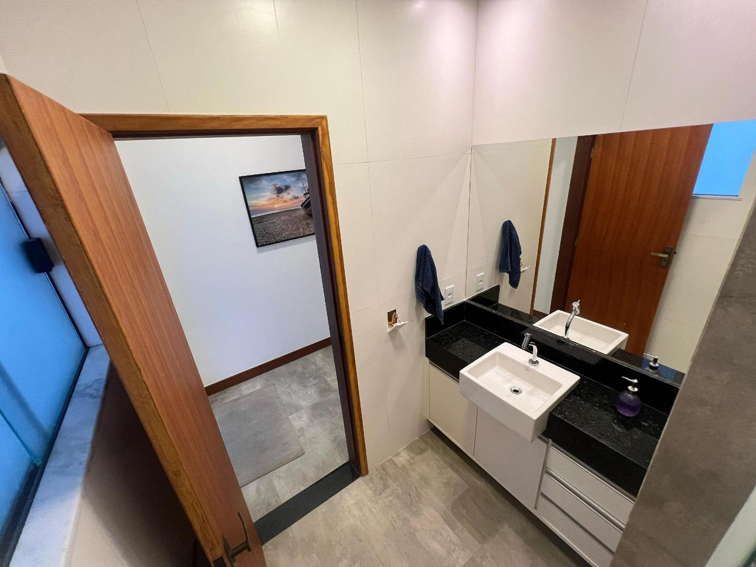 Casa Alto Padrão com garagem em Búzios