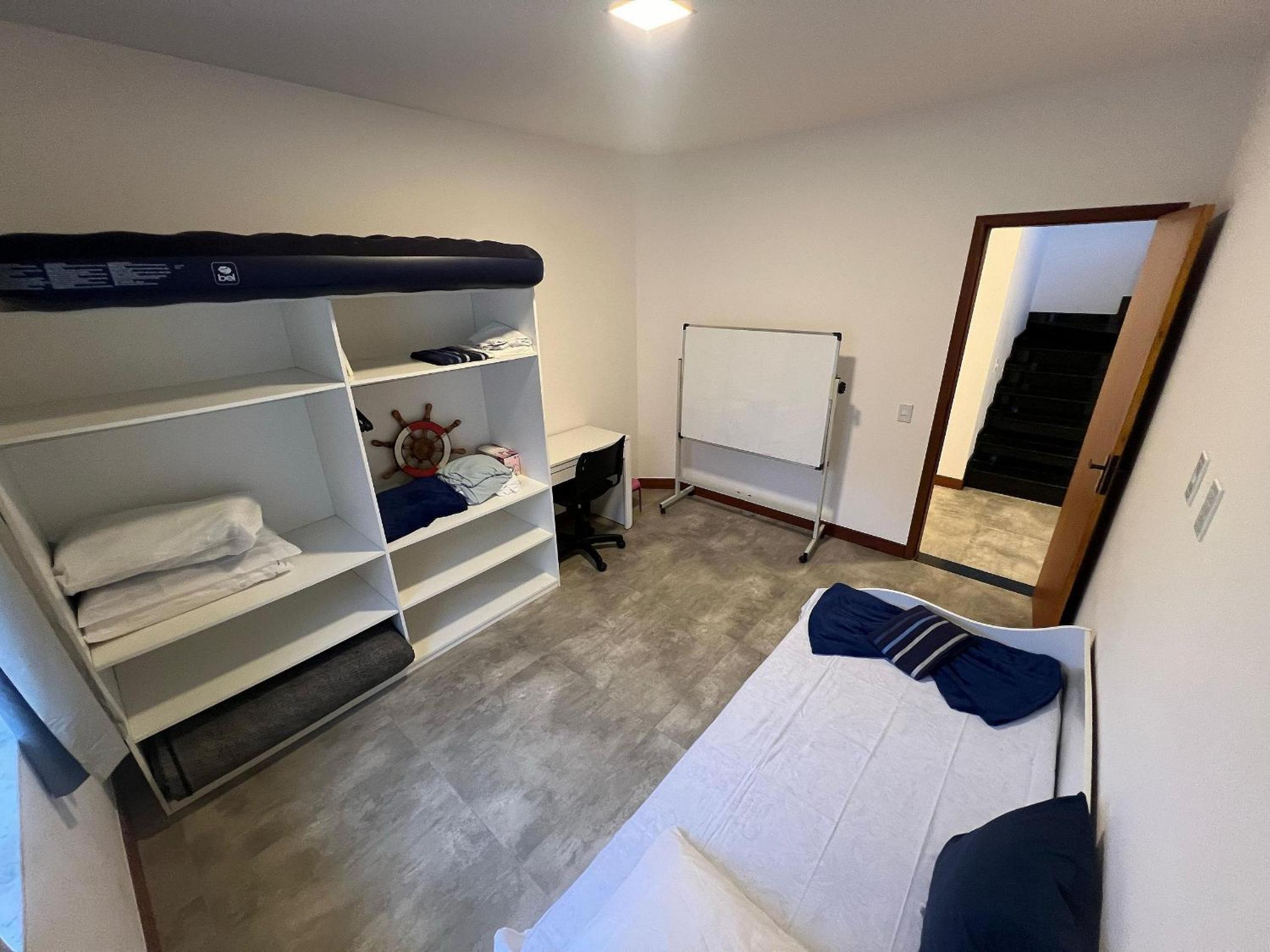 Casa Alto Padrão com garagem em Búzios