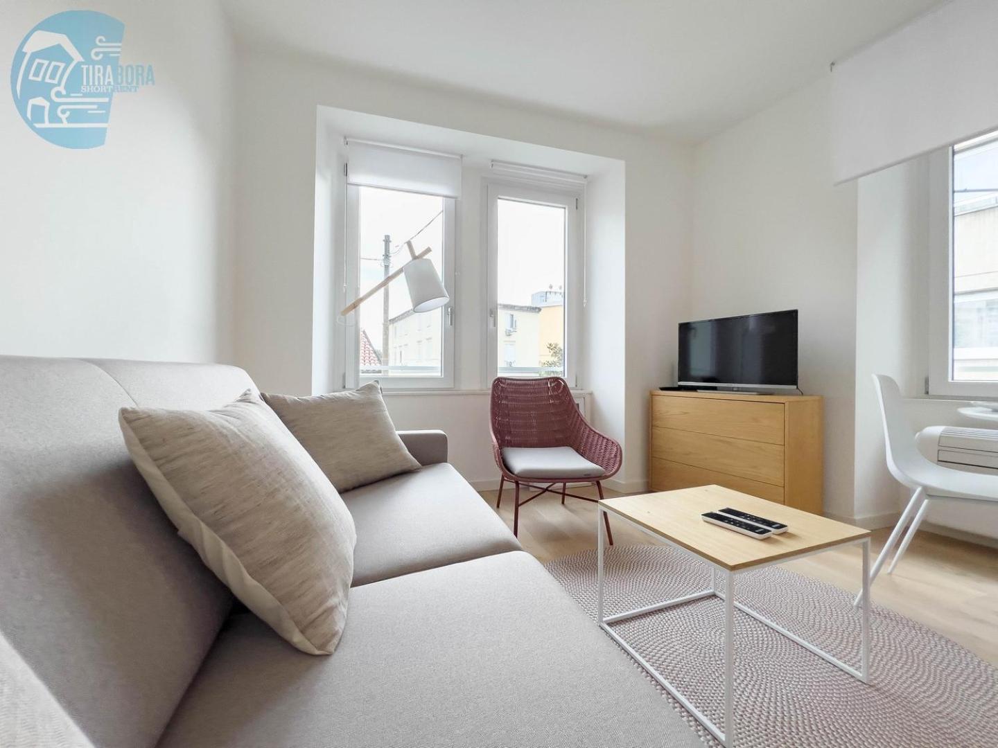 Marco Polo 26 Tirabora Short Rent photo 2