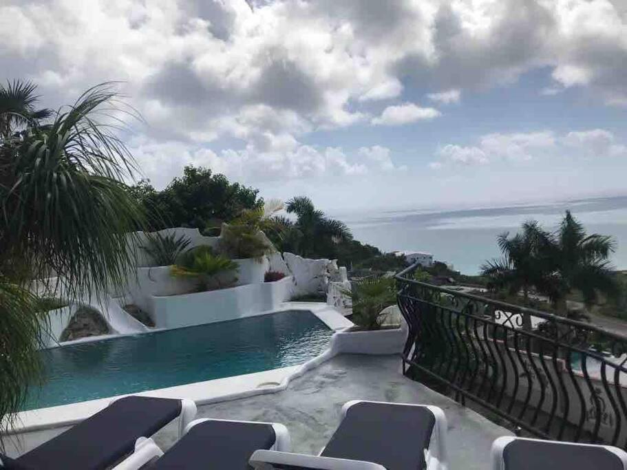 Your oasis with spectacular views and private pool view 3