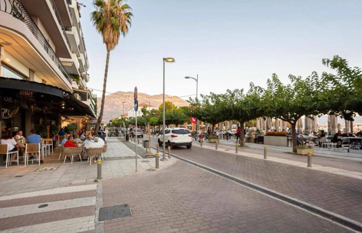 Grand Luxury Apartment Seafront Kalamata