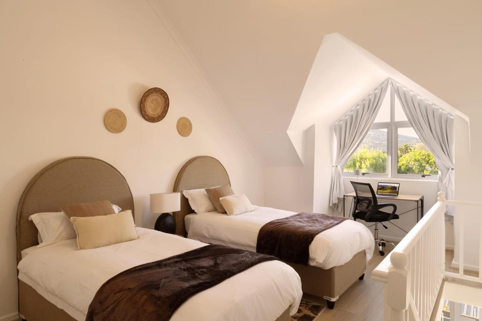 2 Bedroom Apartment , Princess Beach Club, HoutBay, Cape Town