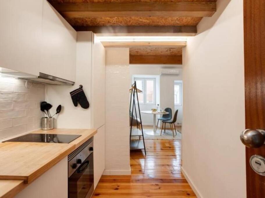 Vita Portucale ! Santos Loft Mezzanine view 4