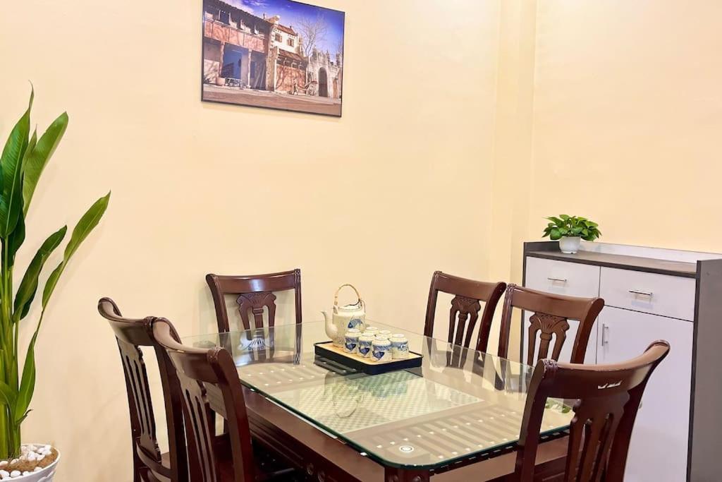 80m2 apt, Bui Vien St, Central District 1, HCMC Saigon