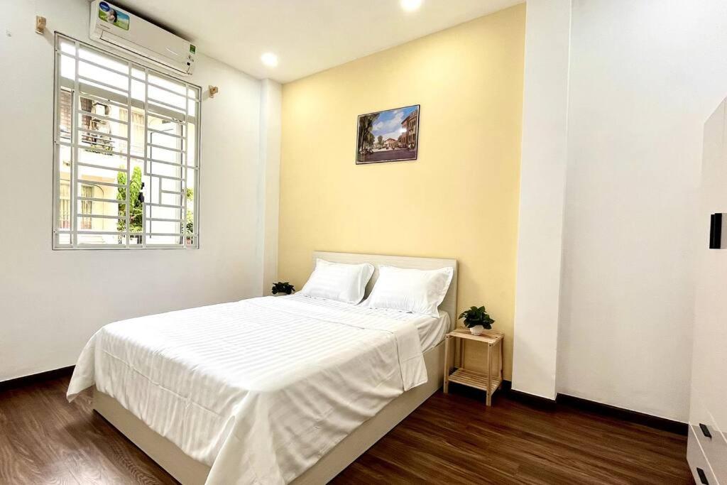 80m2 apt, Bui Vien St, Central District 1, HCMC Saigon