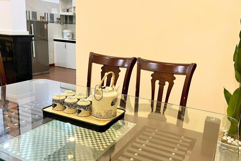 80m2 apt, Bui Vien St, Central District 1, HCMC Saigon