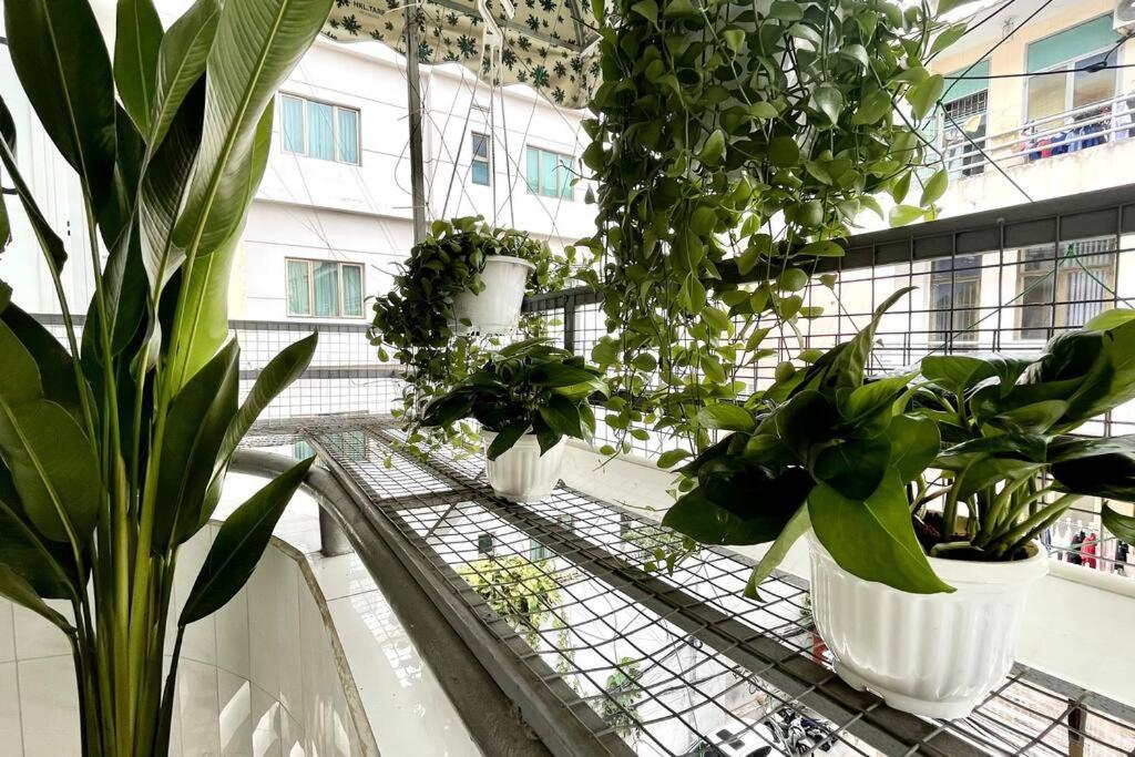 80m2 apt, Bui Vien St, Central District 1, HCMC Saigon