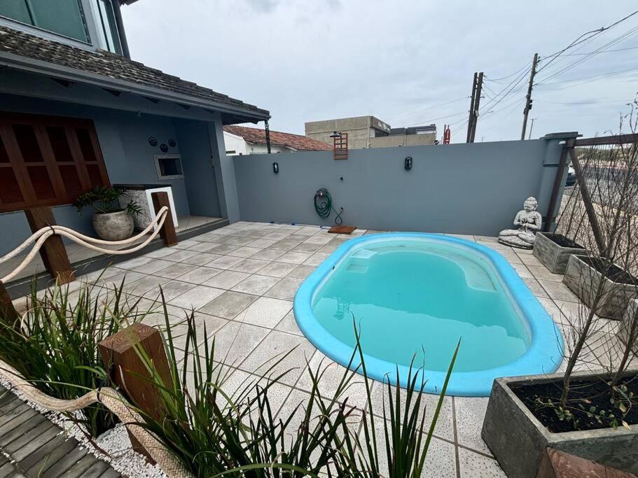 Moradas do Pier 2- apartamento a passos da areia, com vista perfeita da praia e plataforma em Tramandaí!