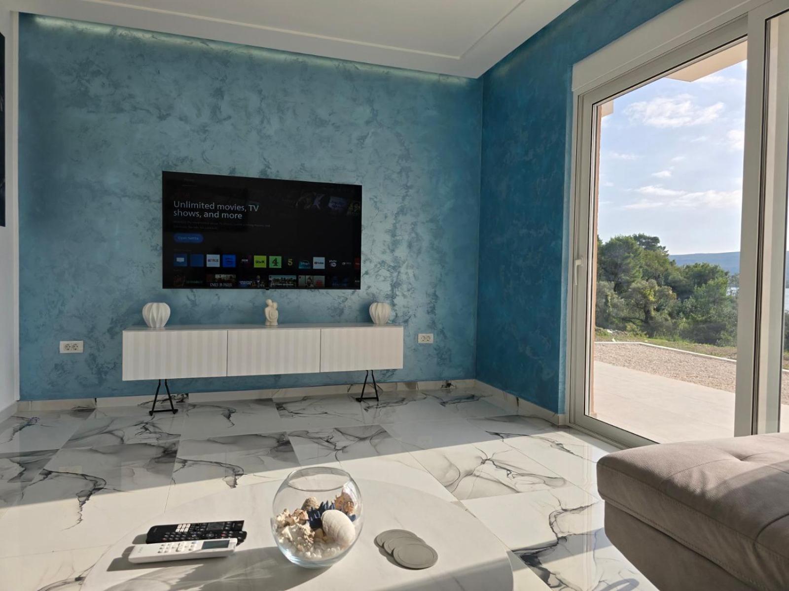 Apartments Iria