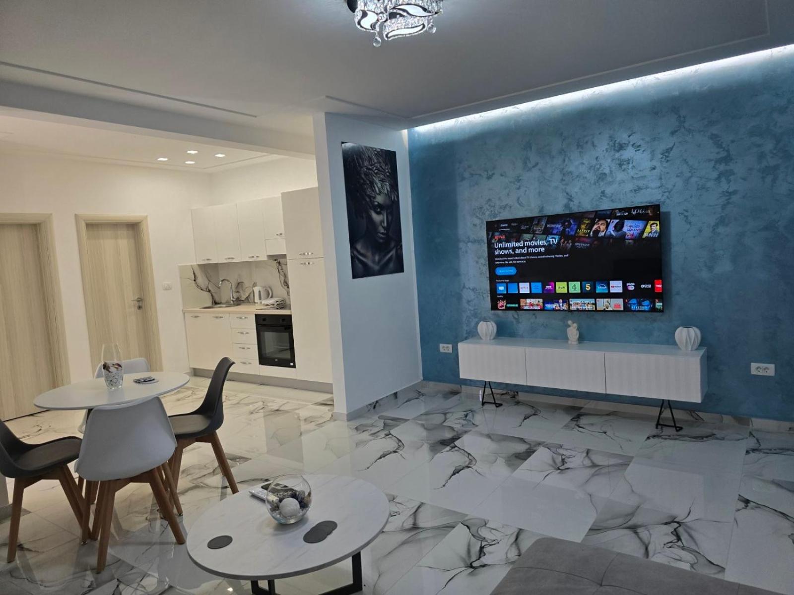 Apartments Iria