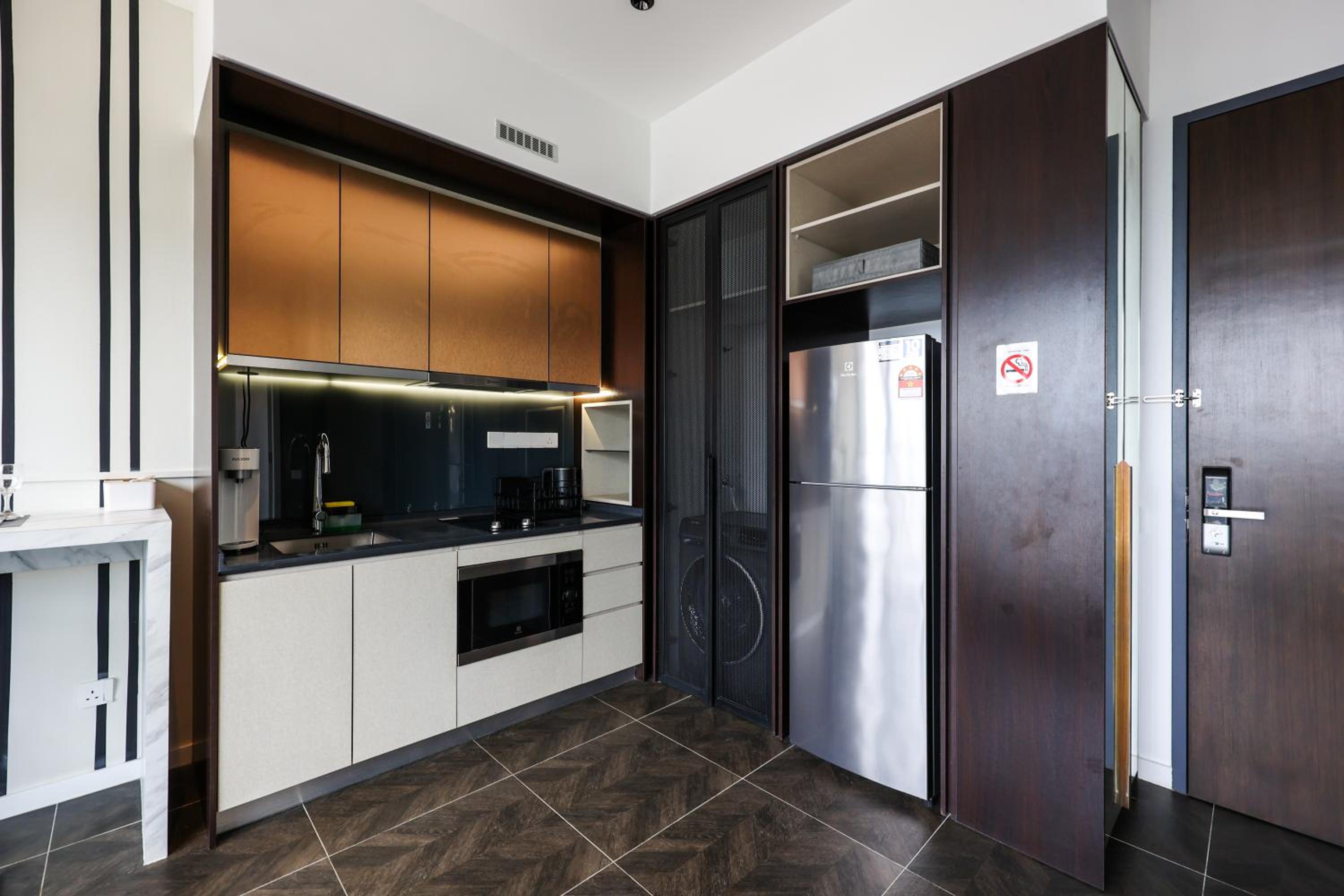 Scarletz Suites KLCC by GB