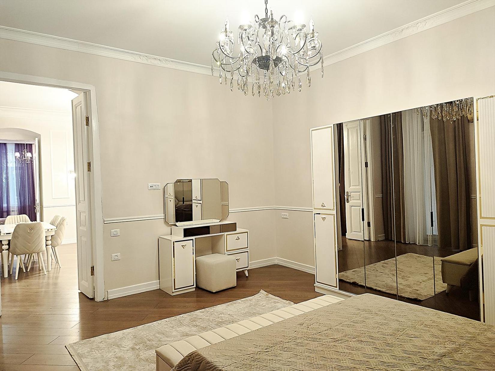 VIP APARTMENT in OLD CITY