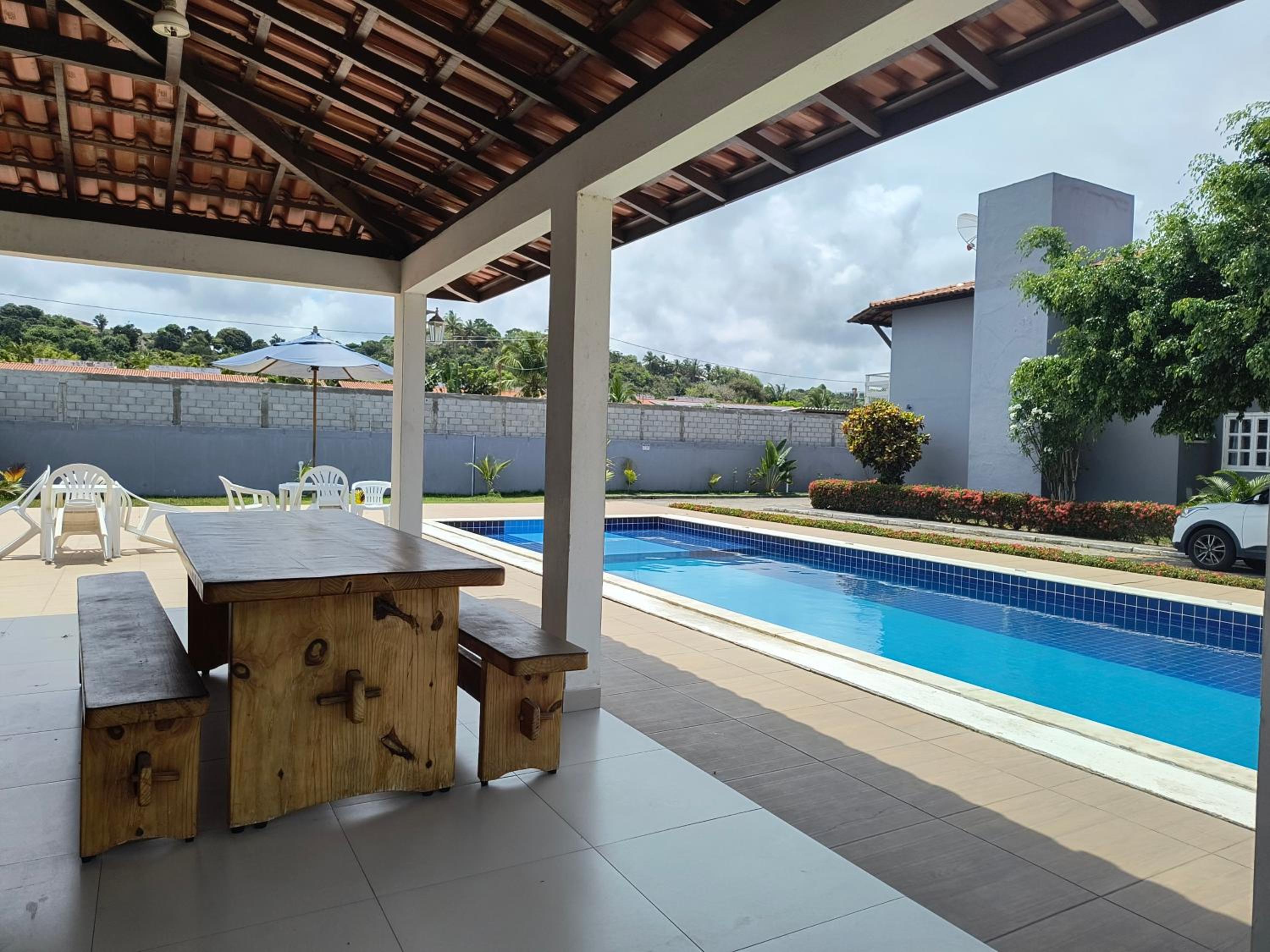 Apartamento 3 quartos Duplex na Praia Taperapuan, 400 metros da praia
