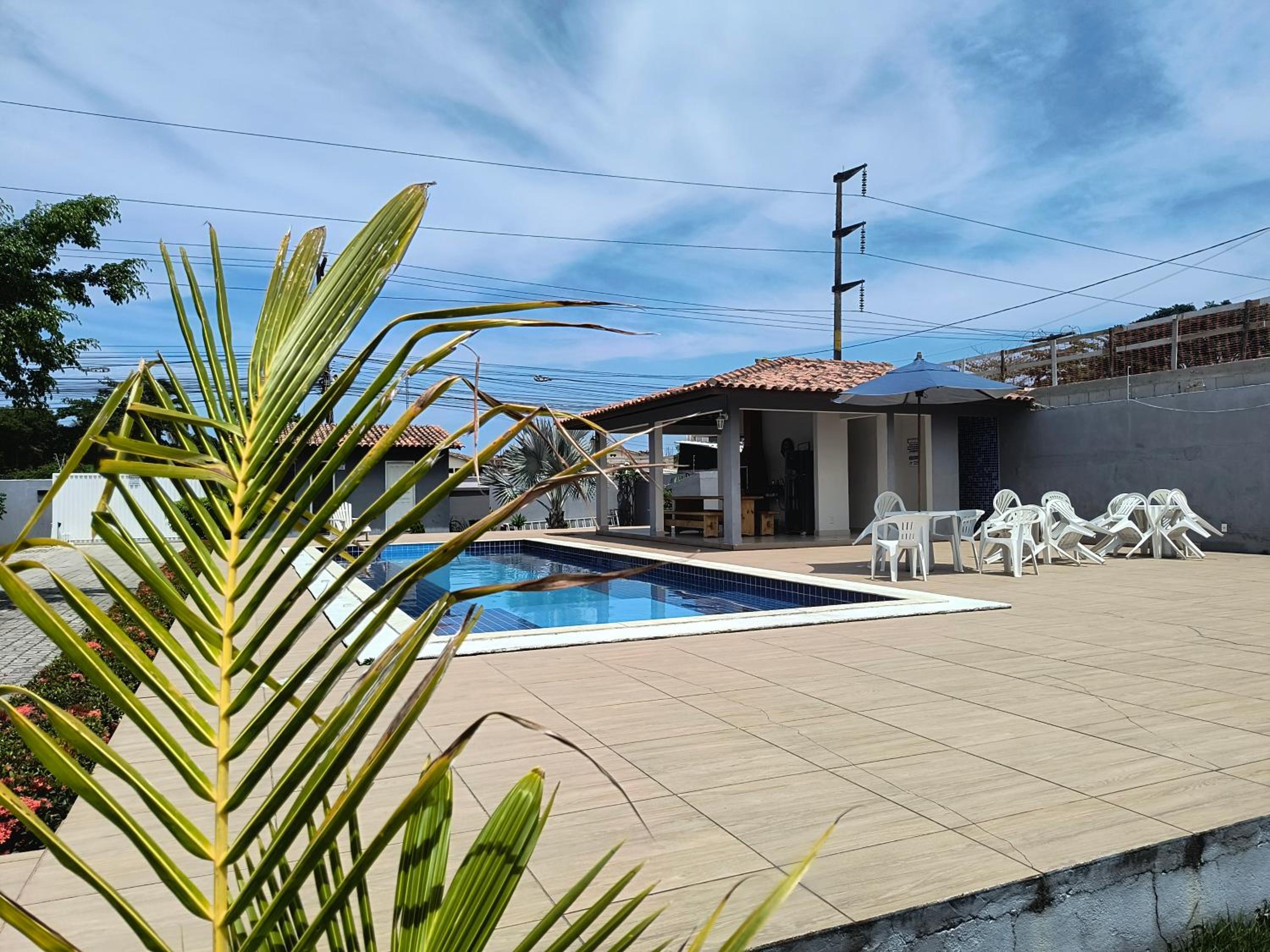 Apartamento 3 quartos Duplex na Praia Taperapuan, 400 metros da praia