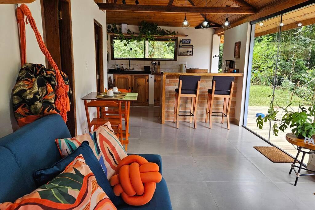 A Divina, Casa charmosa na Serra do Mar