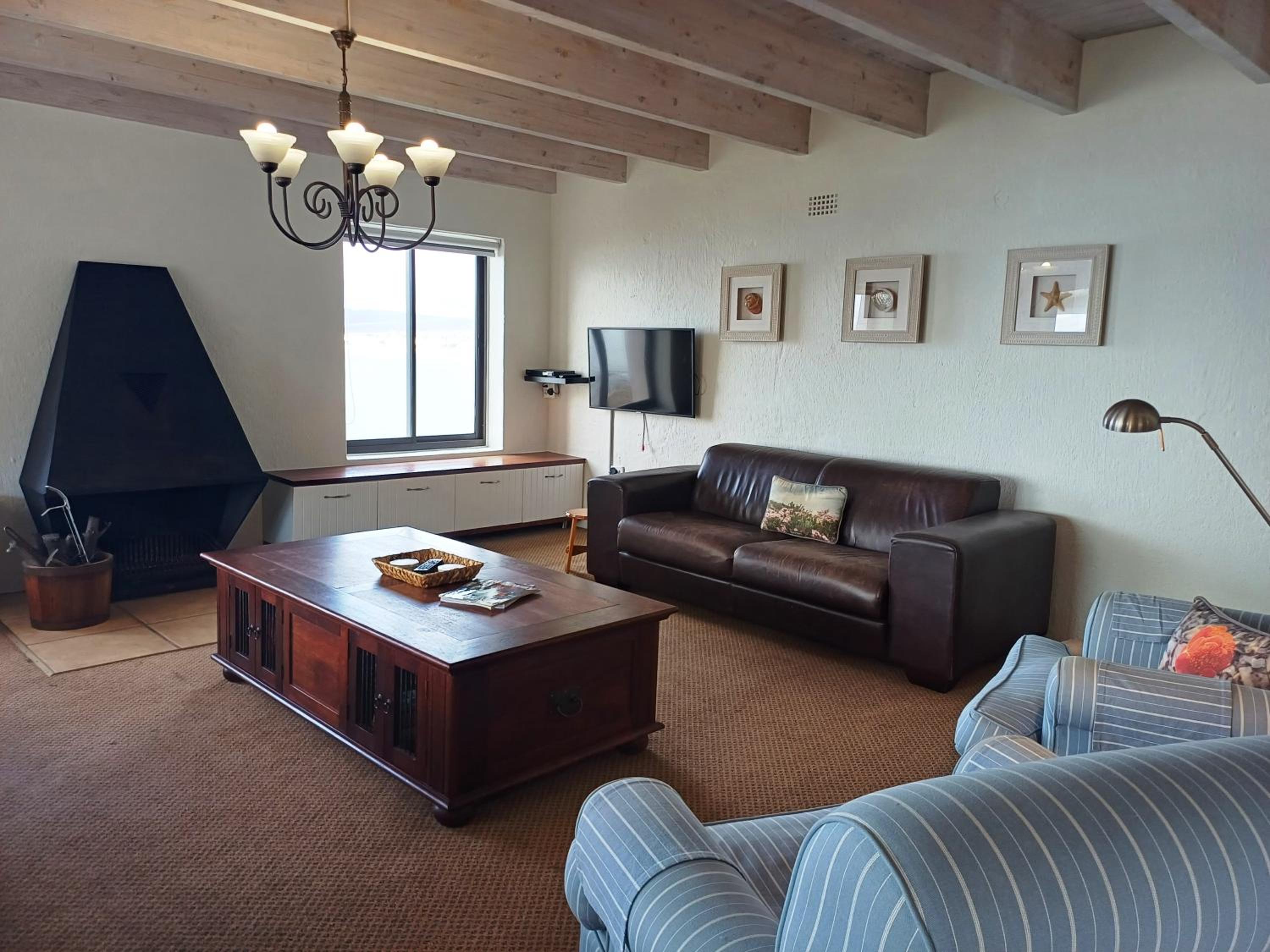 Whale Watch Cottage
