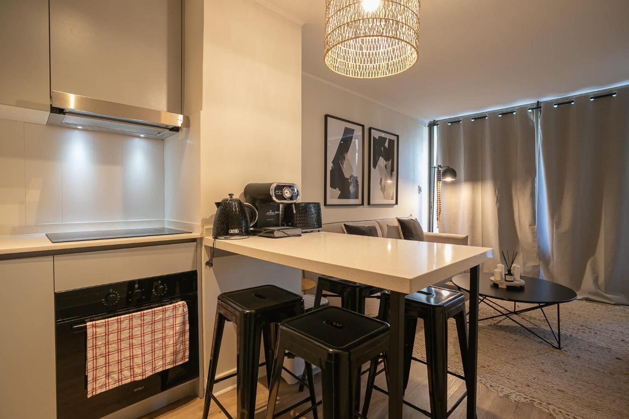 Your Adventure Begins in Las Condes 2BR2BA Apartment