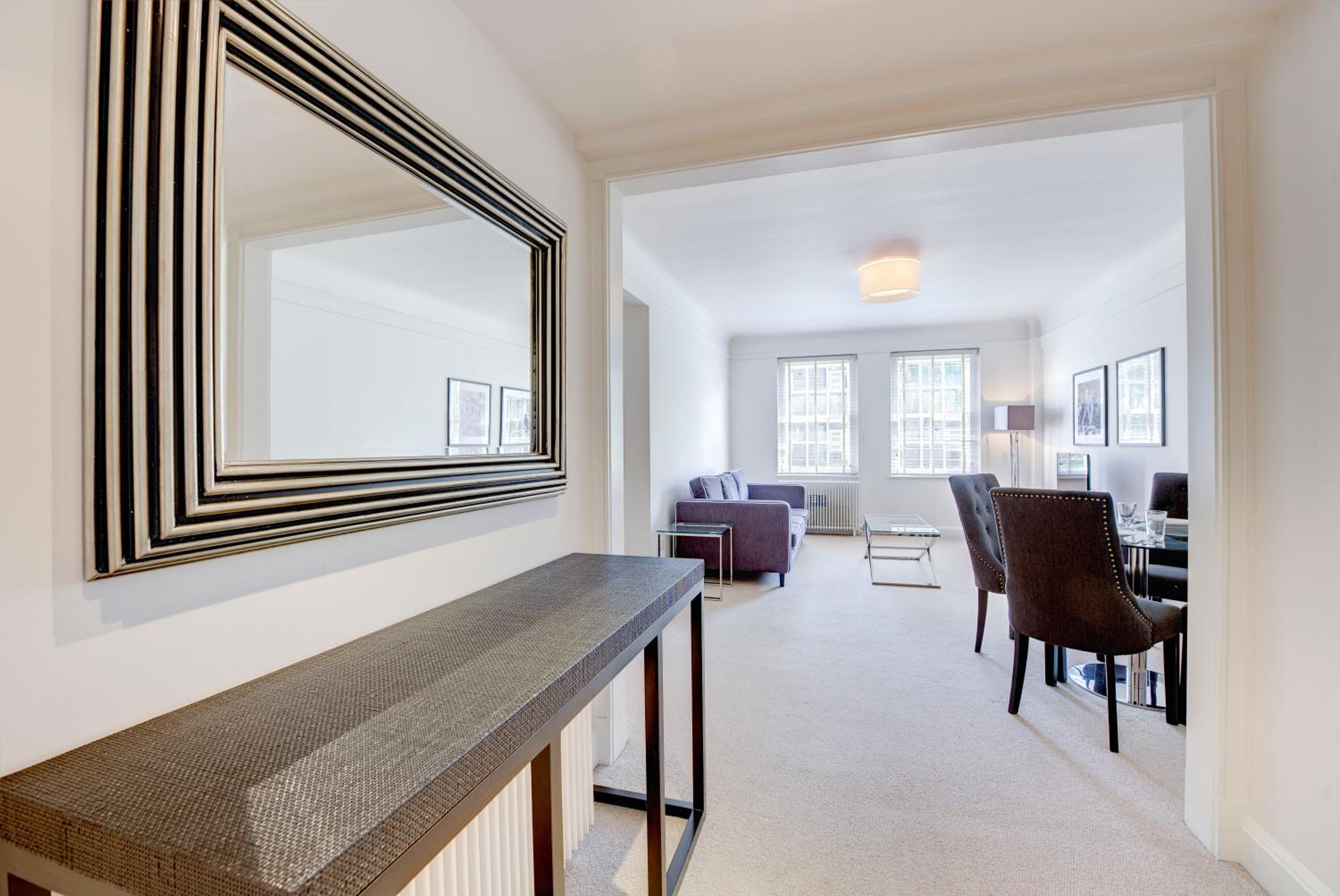 Pelham Court Apartments